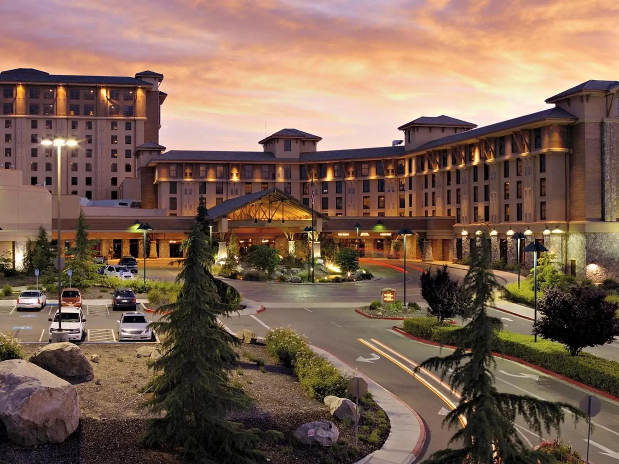 Chukchansi Gold Resort & Casino Chukchansi Gold Resort & Casino