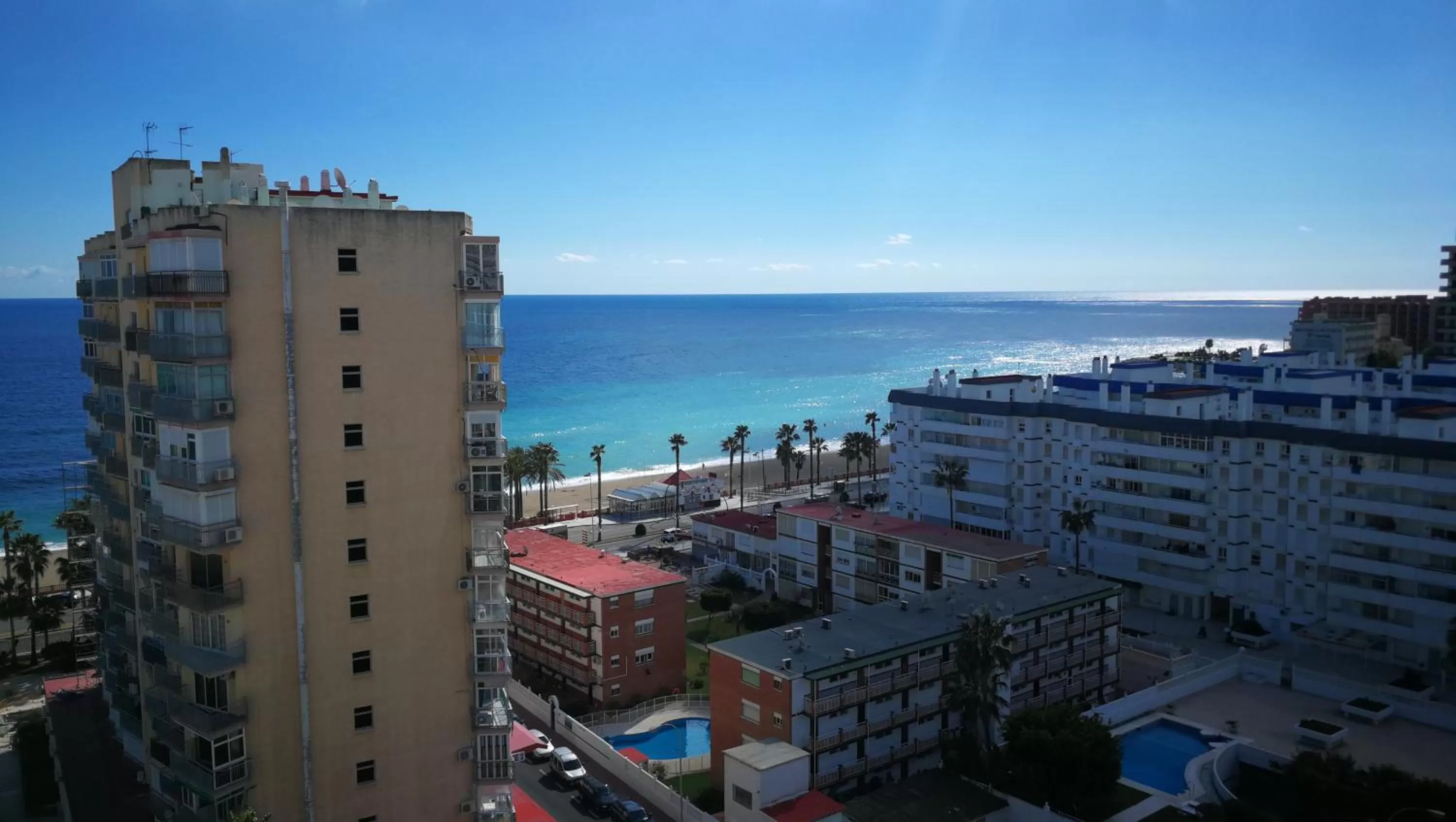 Benalmadena ,apartamento-Estudio primera Línea de Playa