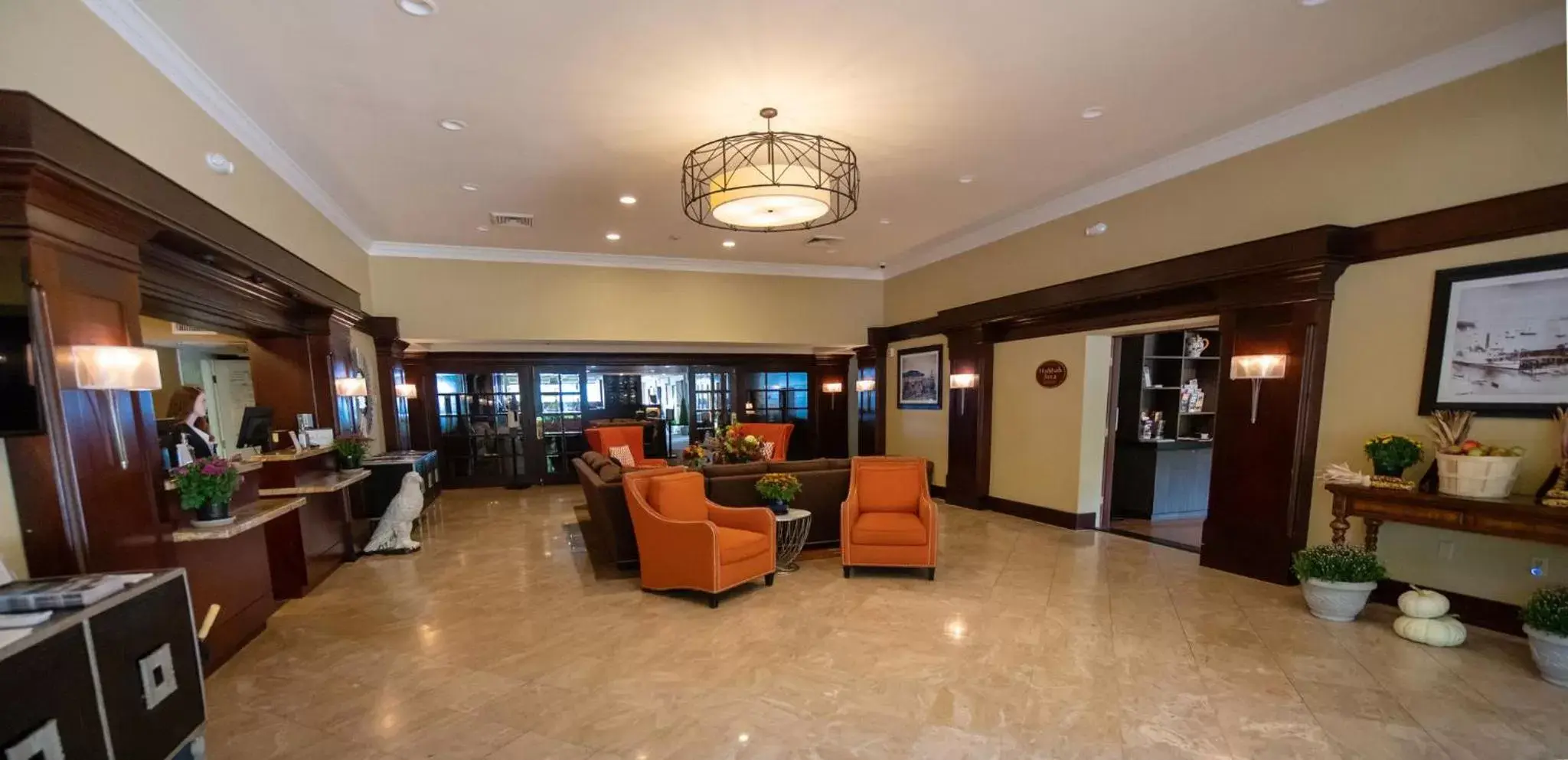 Lobby/Reception in Holiday Inn Bar Harbor Regency Hotel, an IHG Hotel