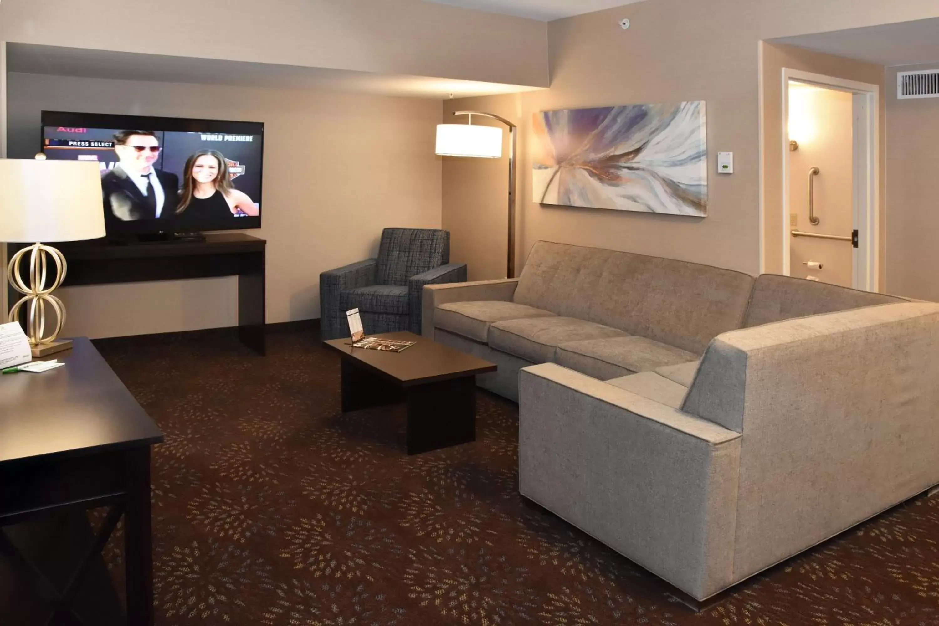 Photo of the whole room, Seating Area in Holiday Inn Canton-Belden Village, an IHG Hotel