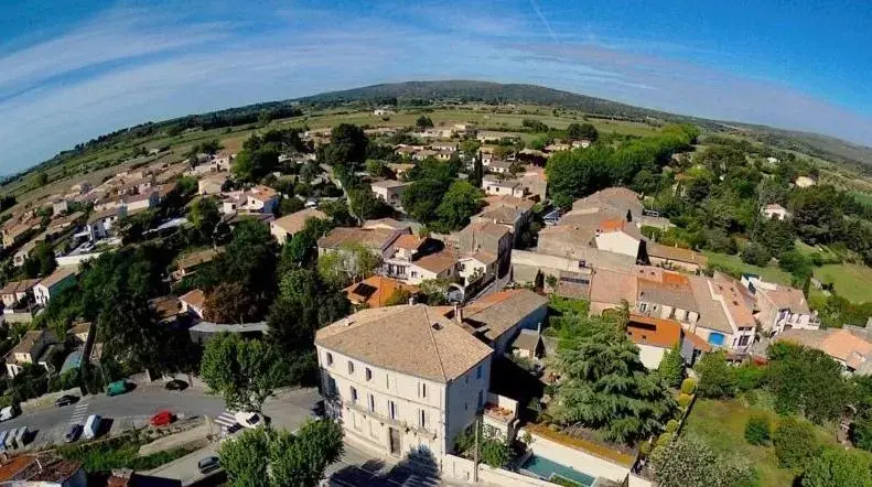 Bird's-eye View in La Domitia - Maison d'hôtes, spa, sauna & massages