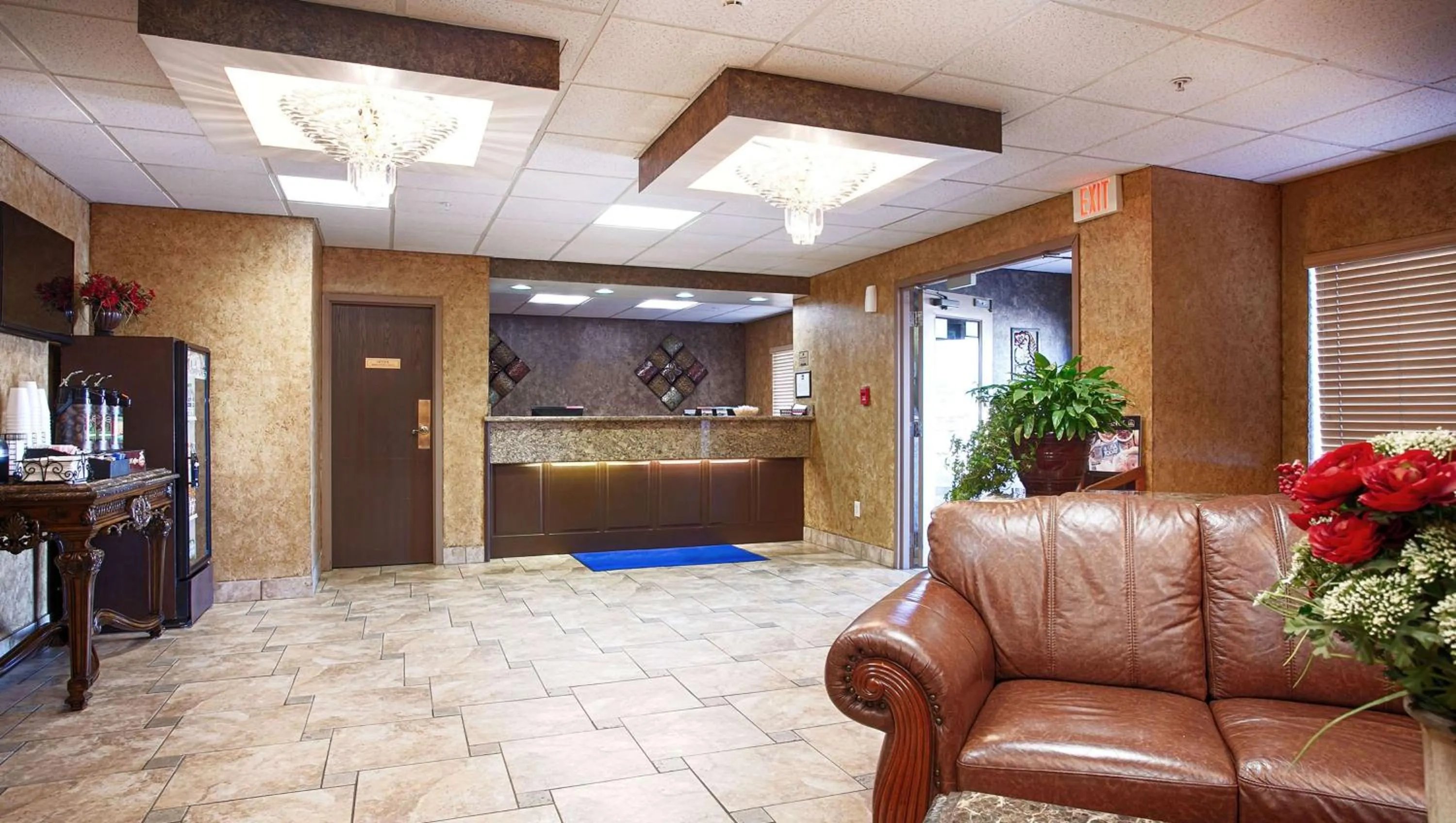 Lobby or reception in Magnuson Hotel Sand Springs – Tulsa West
