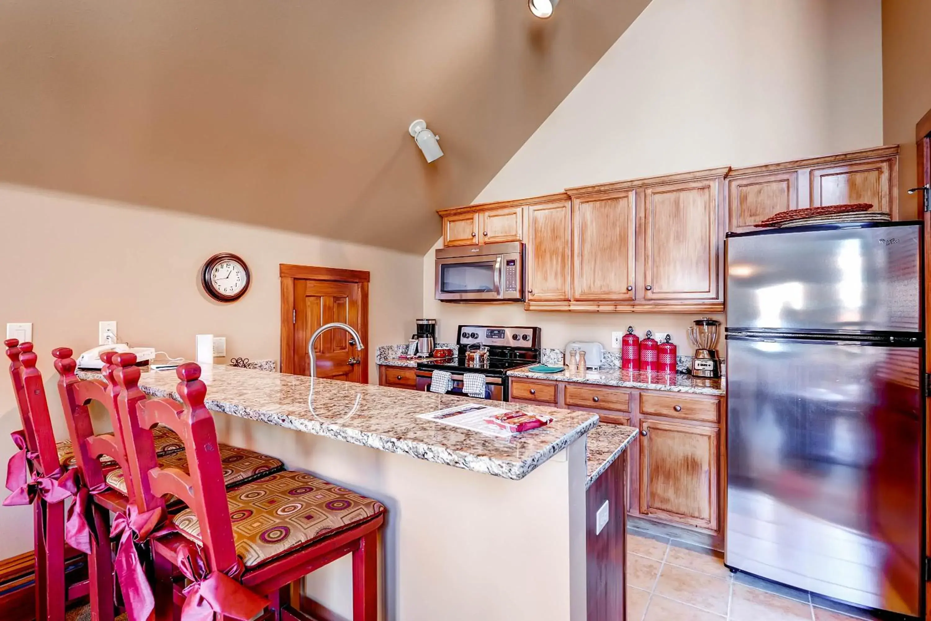 Kitchen or kitchenette, Kitchen/Kitchenette in River Run Village by Keystone Resort