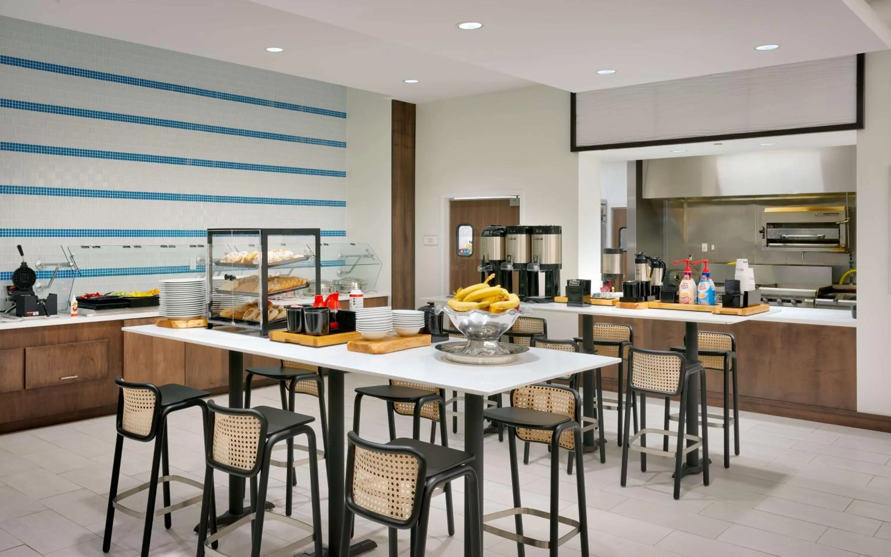 Breakfast in Hilton Garden Inn Boise Downtown