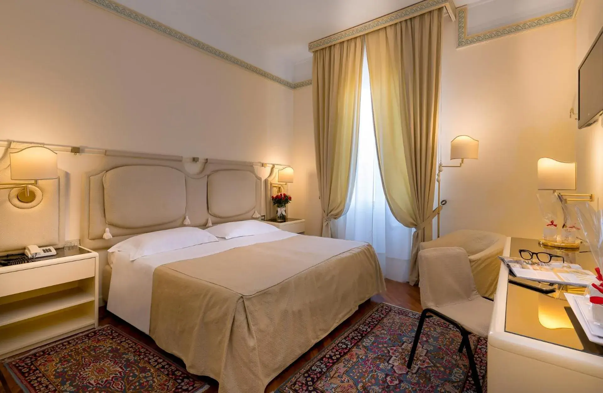 Bedroom, Bed in Grand Hotel Tettuccio