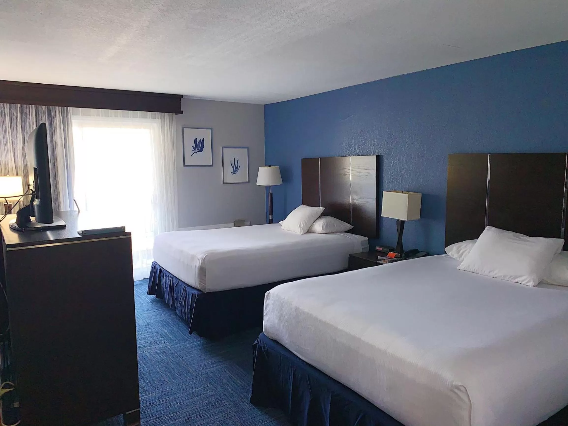 Bedroom, Bed in The Pacific Inn