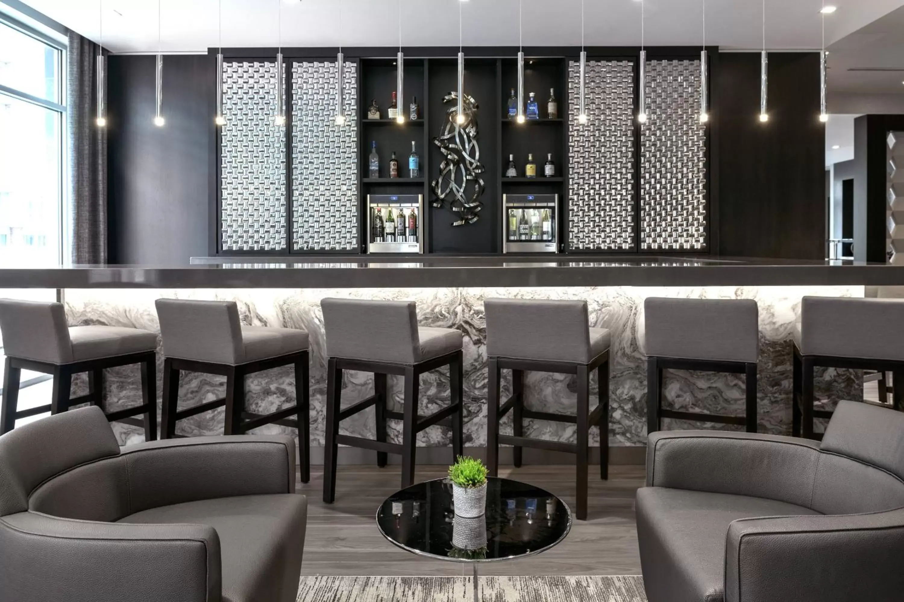 Lounge or bar, Lounge/Bar in AC Hotel by Marriott Boston North