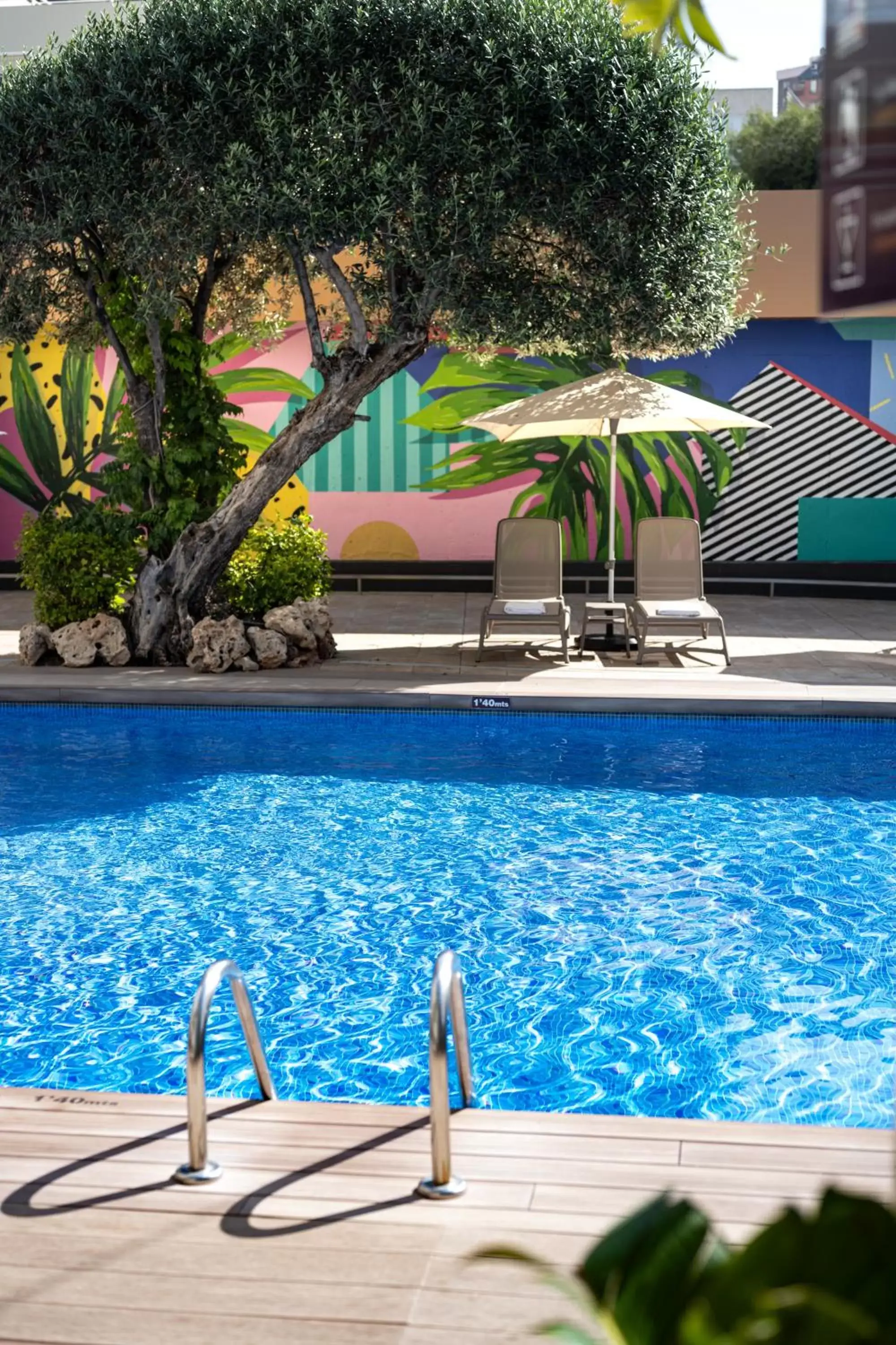 Swimming Pool in Benidorm Plaza