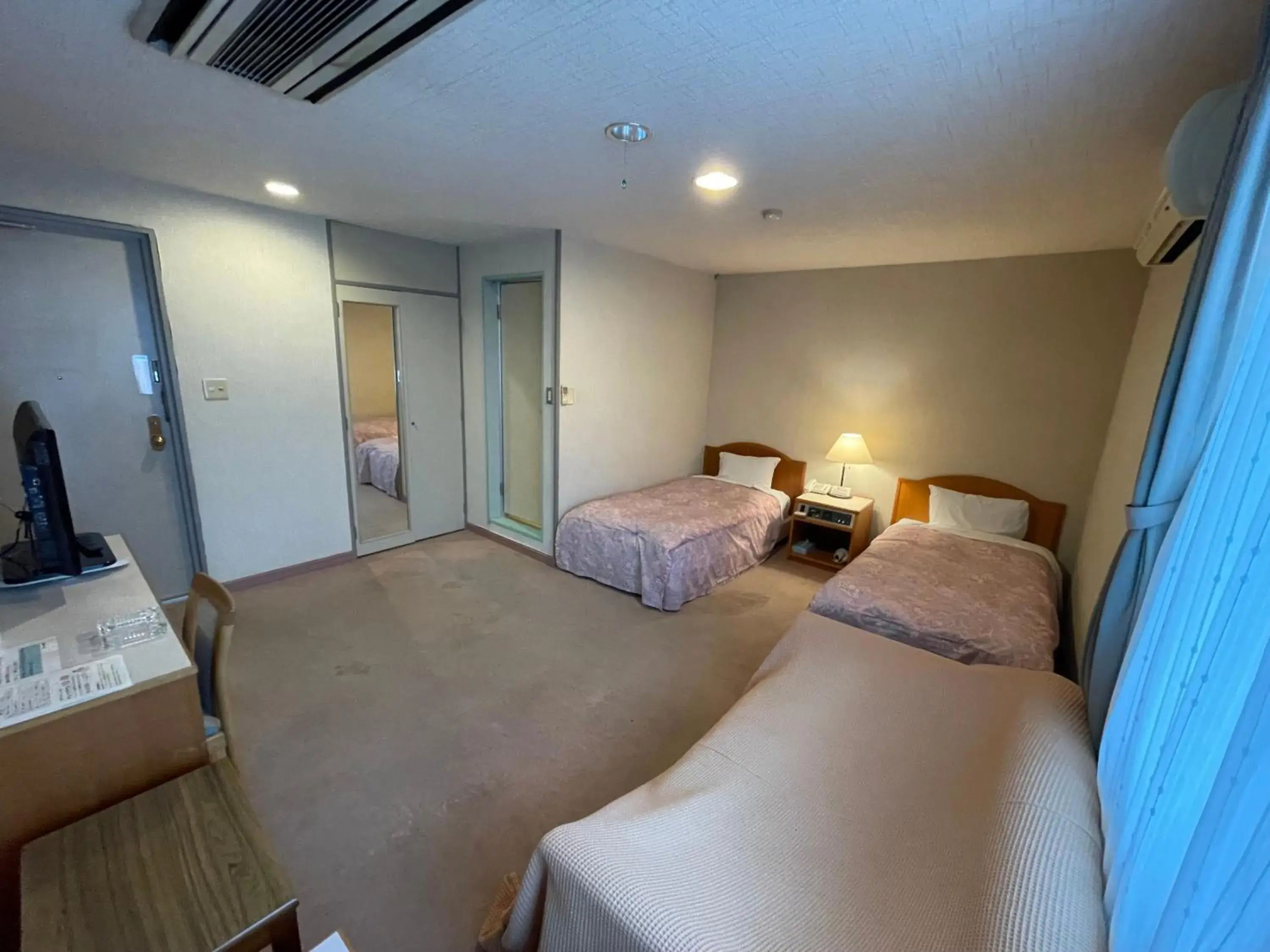 Photo of the whole room, Bed in Hotel Ginsui