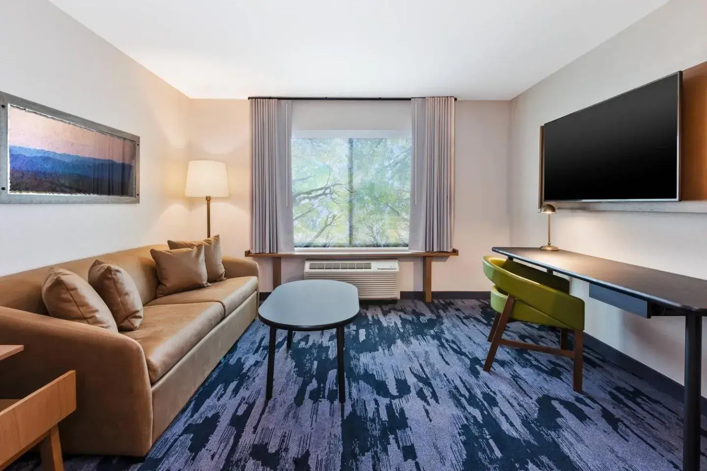 Living room, Seating Area in Fairfield Inn and Suites by Marriott Warsaw