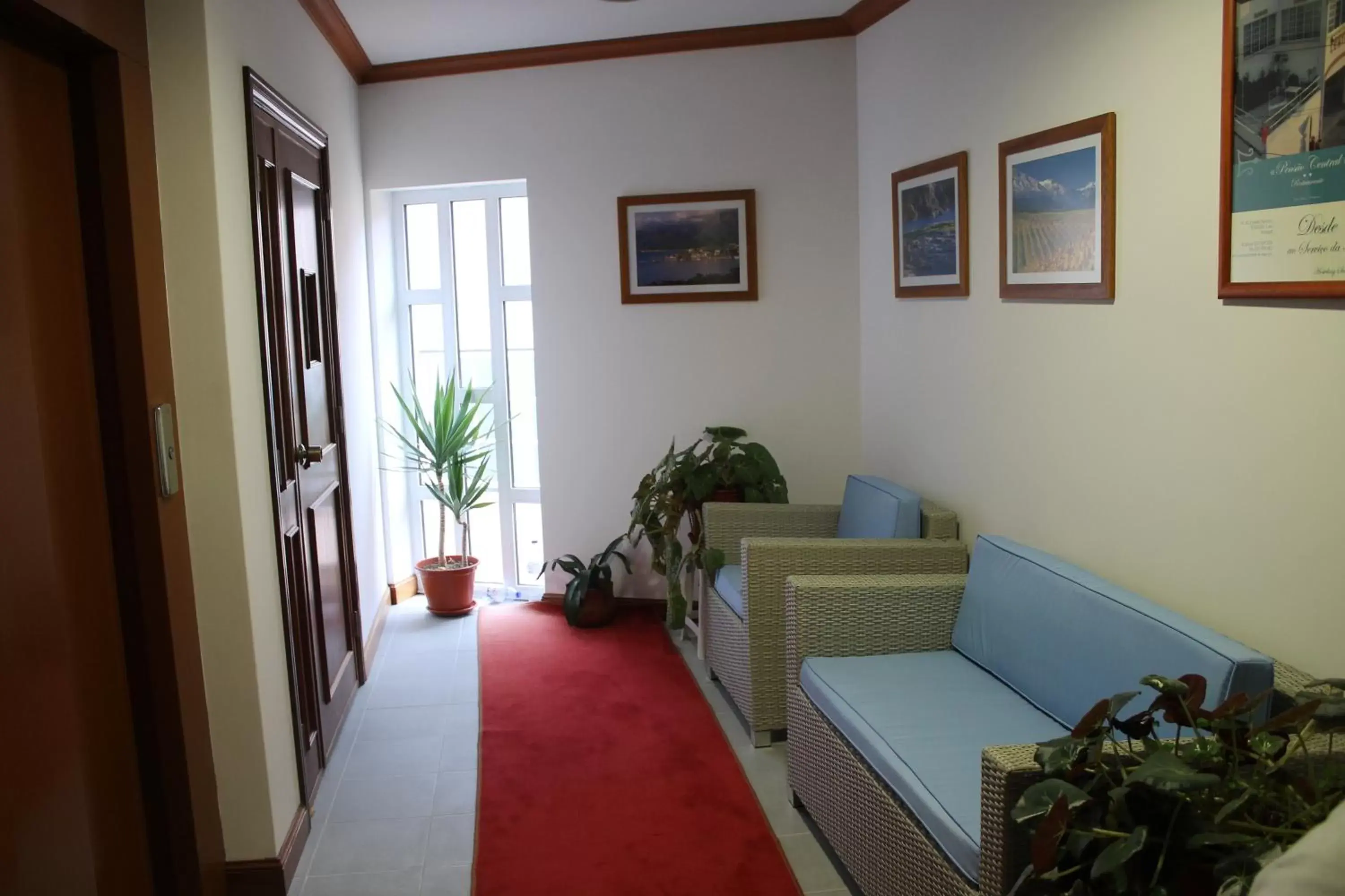 Seating Area in Hotel Central