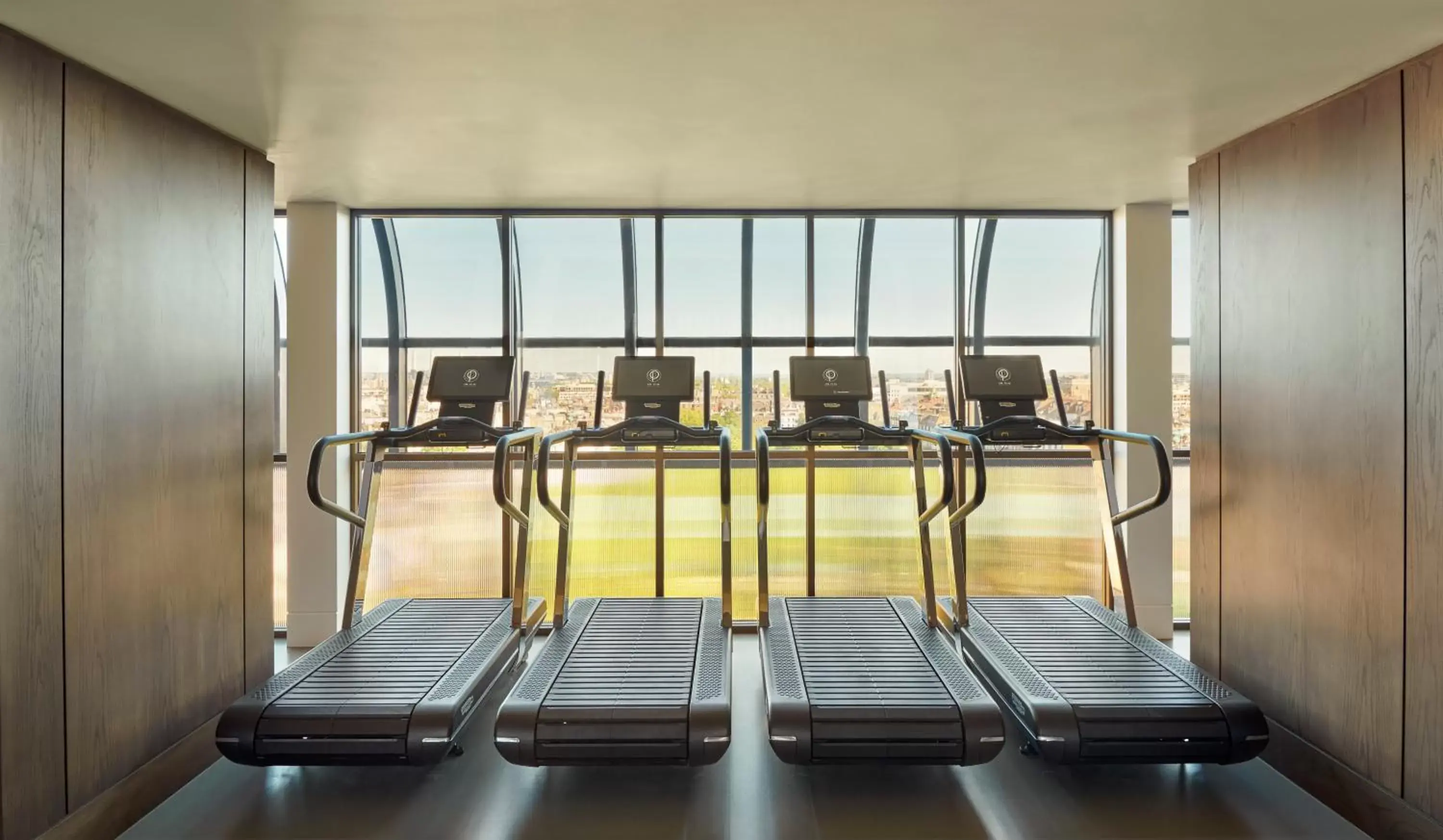 Fitness centre/facilities in Jumeirah Carlton Tower London Fitness centre/facilities in Jumeirah Carlton Tower London