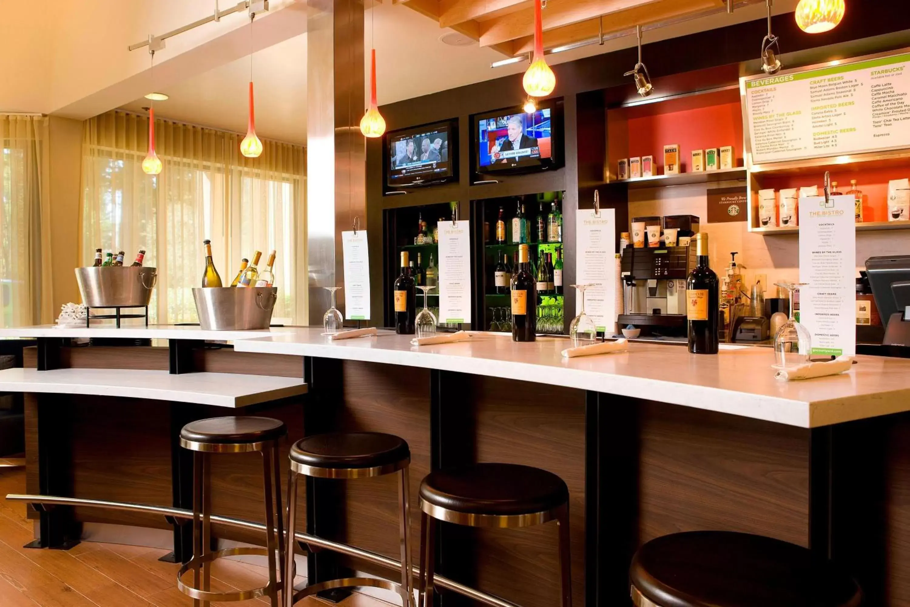 Lobby or reception, Lounge/Bar in Courtyard Sacramento Airport Natomas