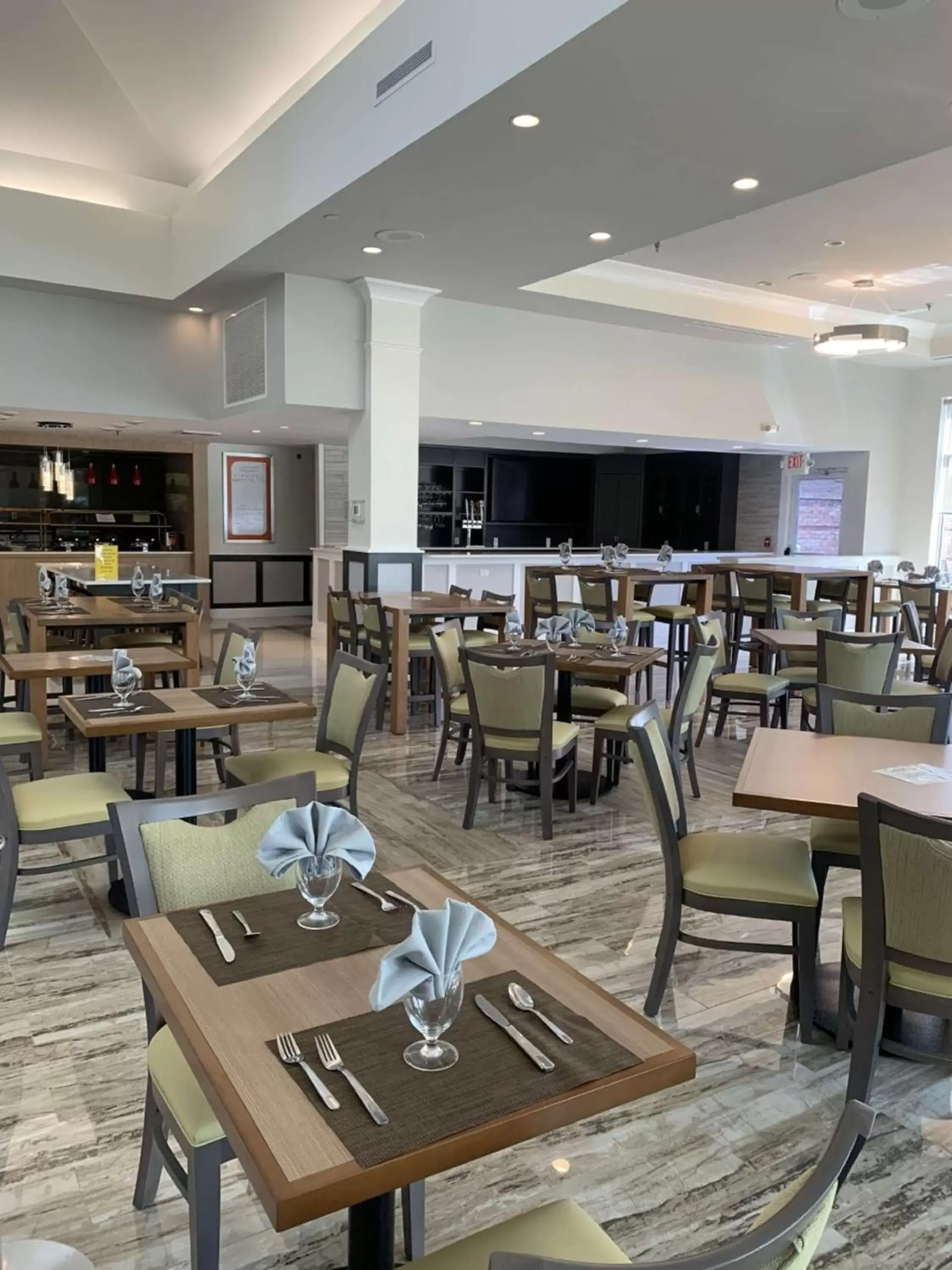 Restaurant/places to eat in Hilton Garden Inn Columbia Restaurant/places to eat in Hilton Garden Inn Columbia