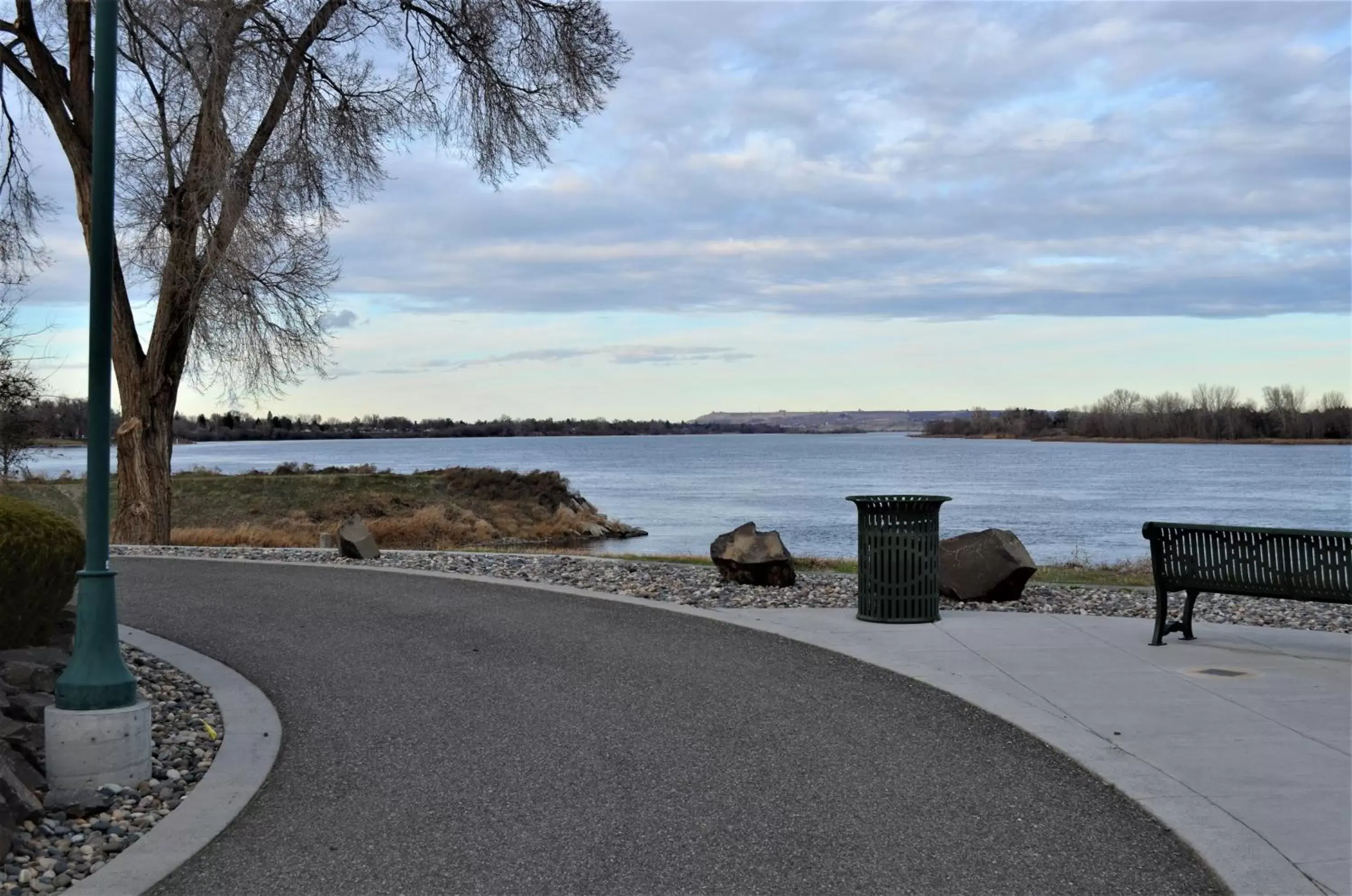 Natural landscape, Beach in Richland Riverfront Hotel, Ascend Hotel Collection