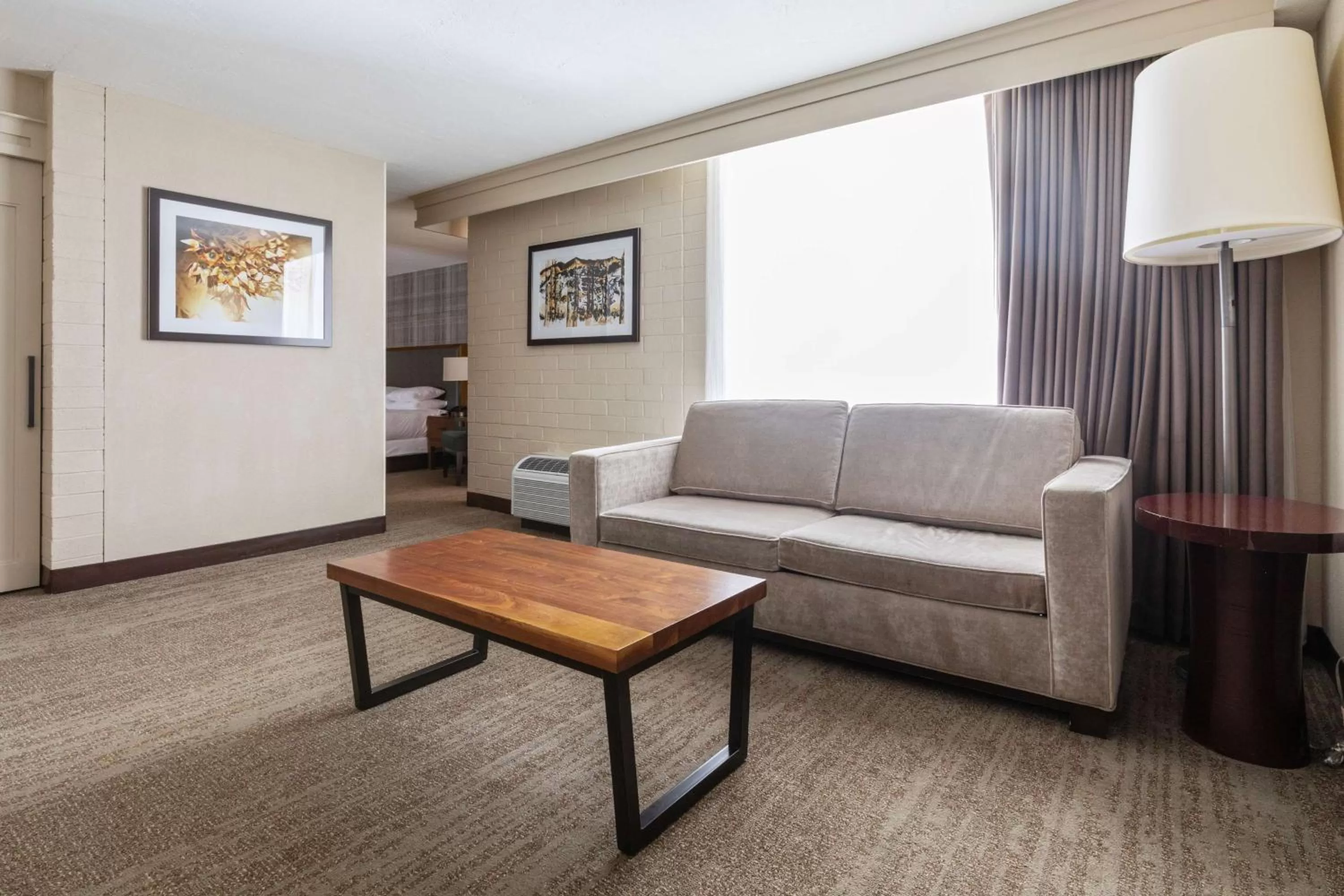 Living room in DoubleTree by Hilton Hotel Park City - The Yarrow