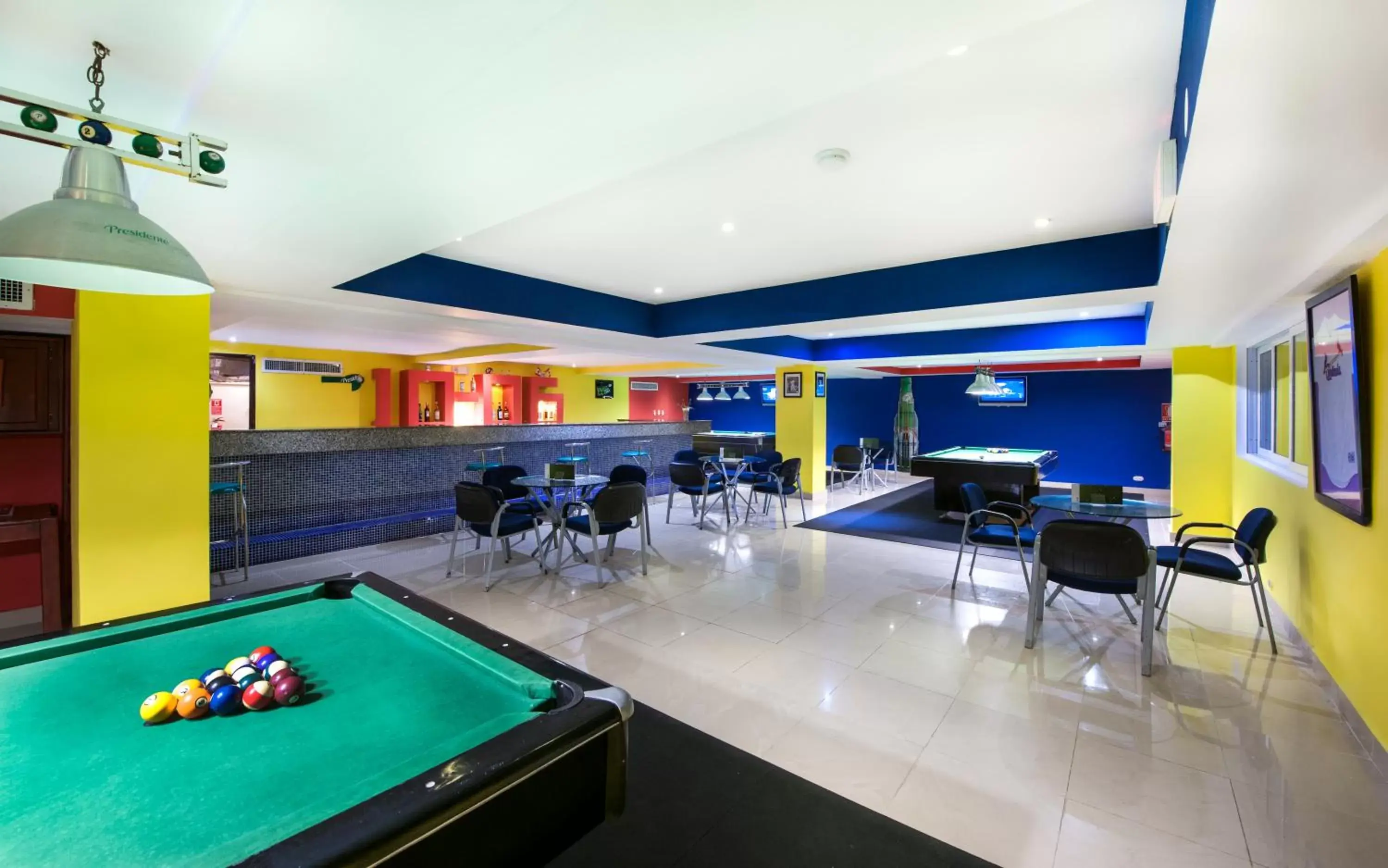 Billiard, Lounge/Bar in Occidental Caribe - All Inclusive