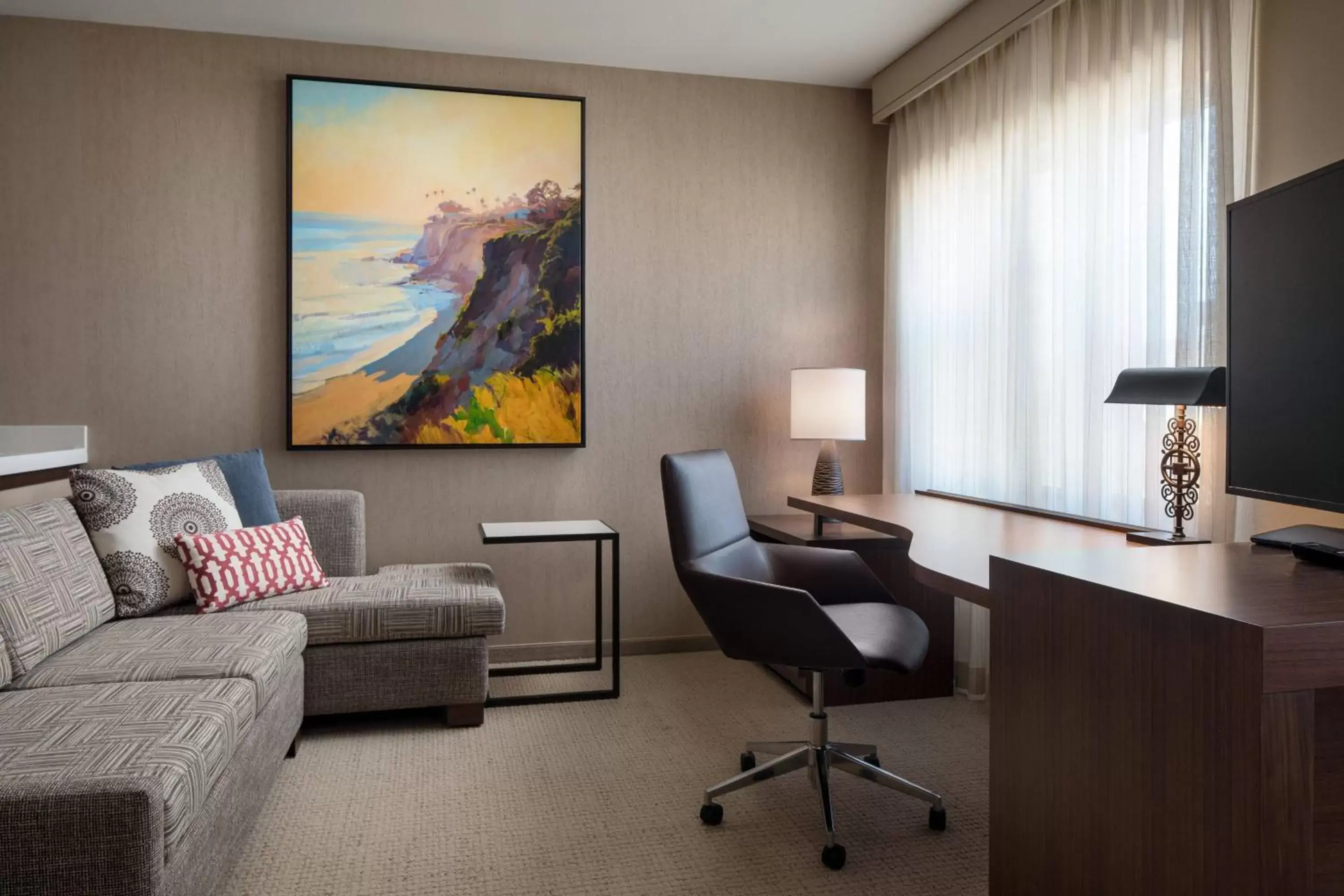Living room, Seating Area in Residence Inn by Marriott Santa Barbara Goleta