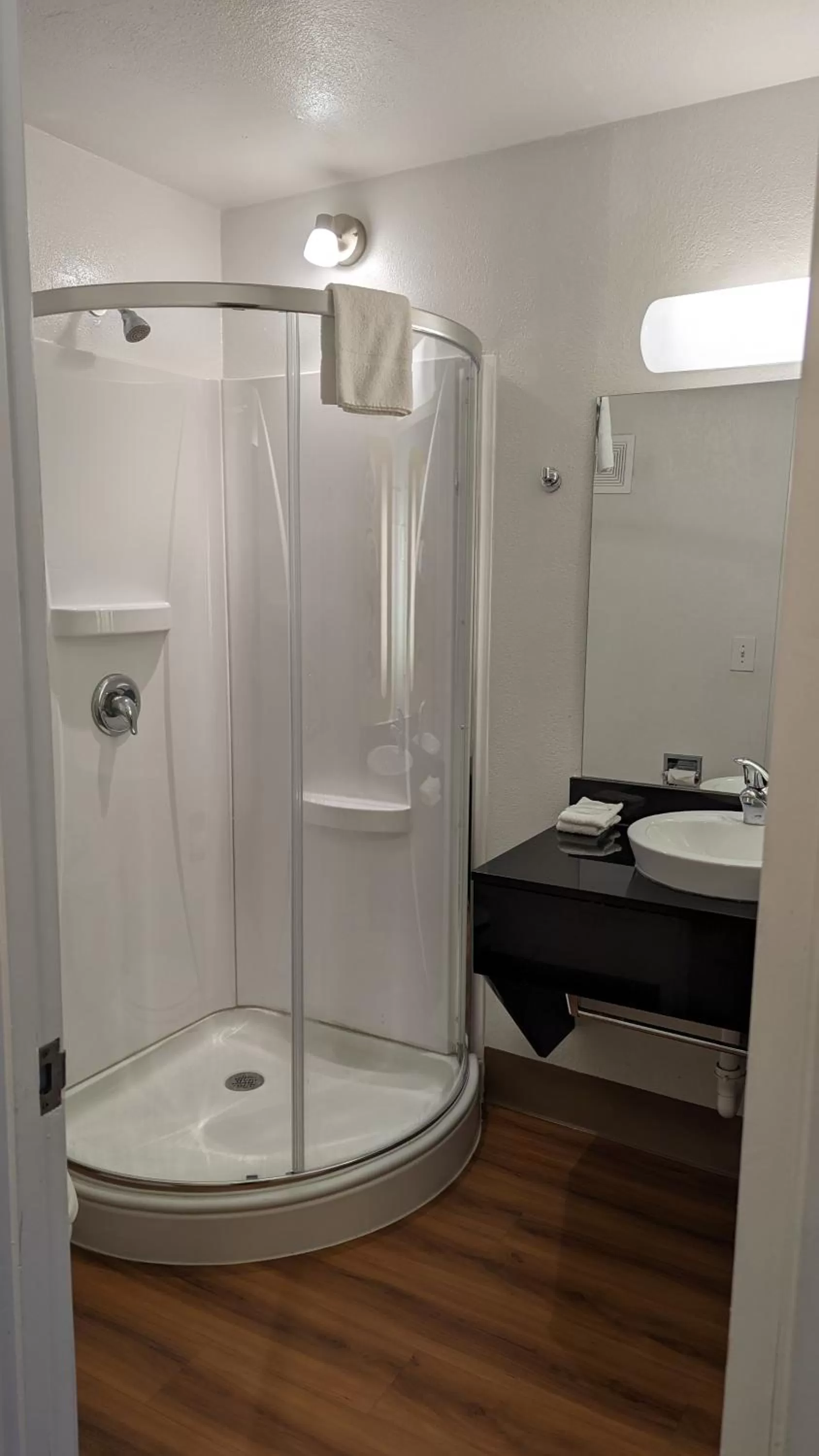 Bathroom in Hilltop Hotel