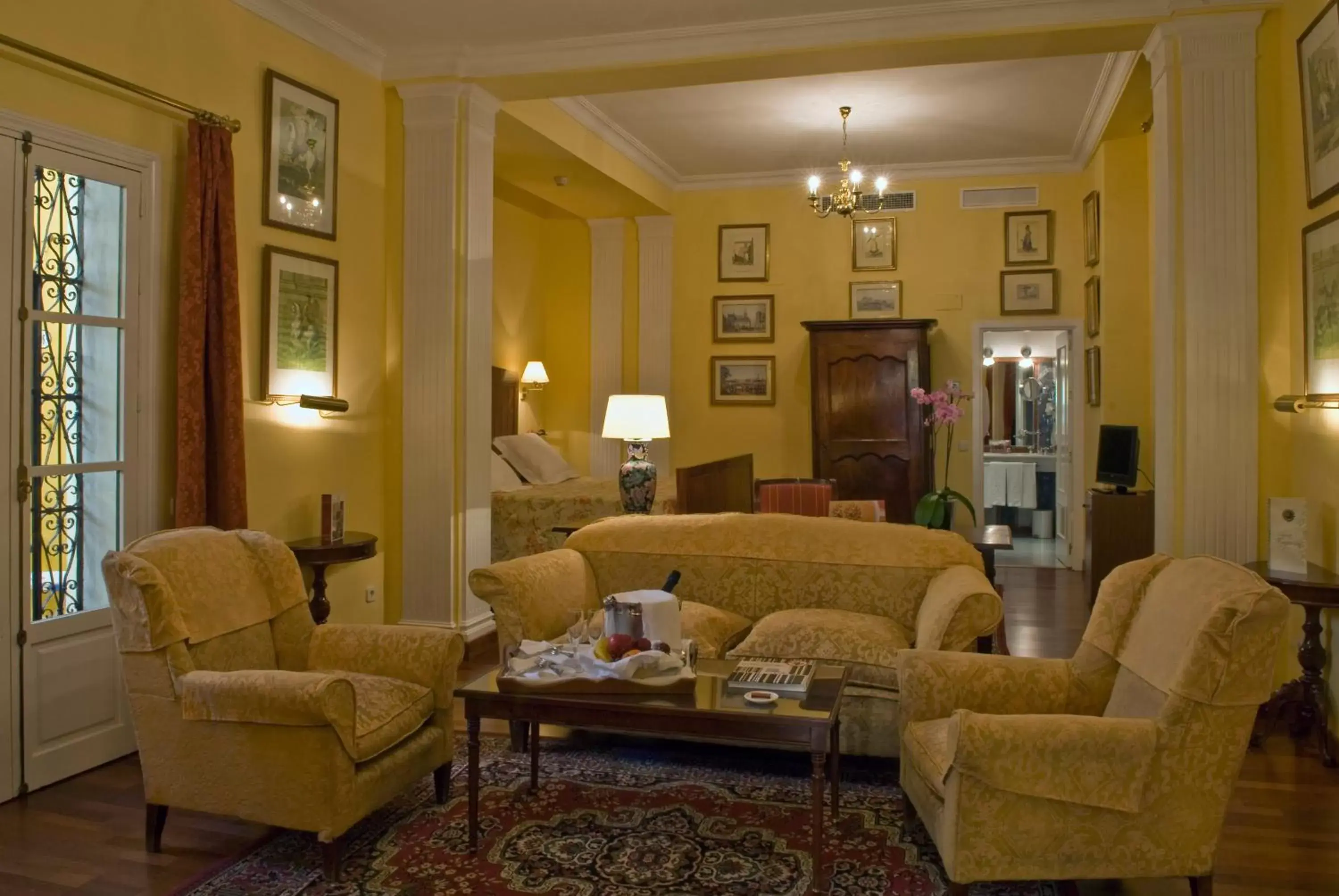 Seating Area in Hotel Las Casas de la Judería