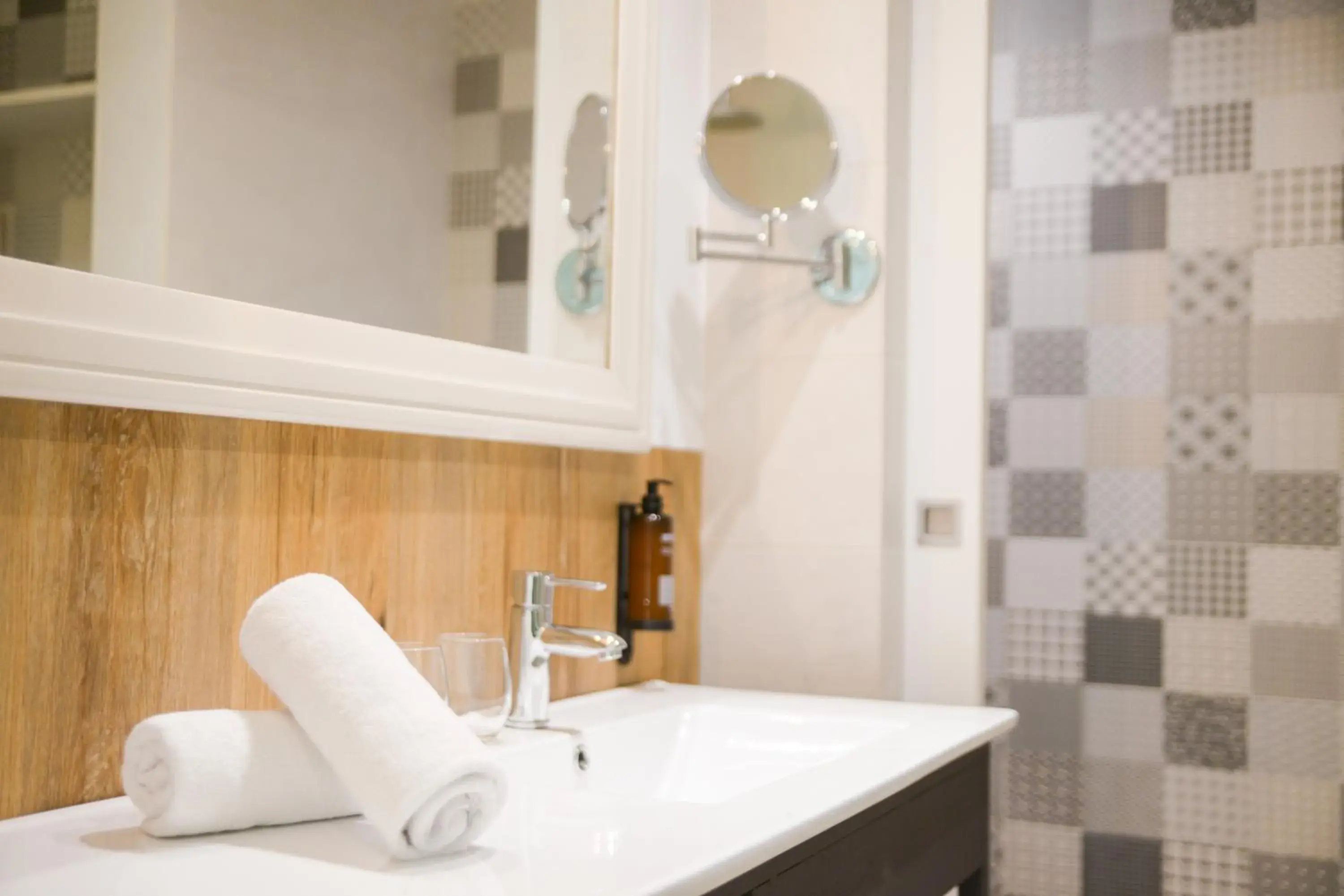 Bathroom in BPM Lloret Hotel - 30º Hotels