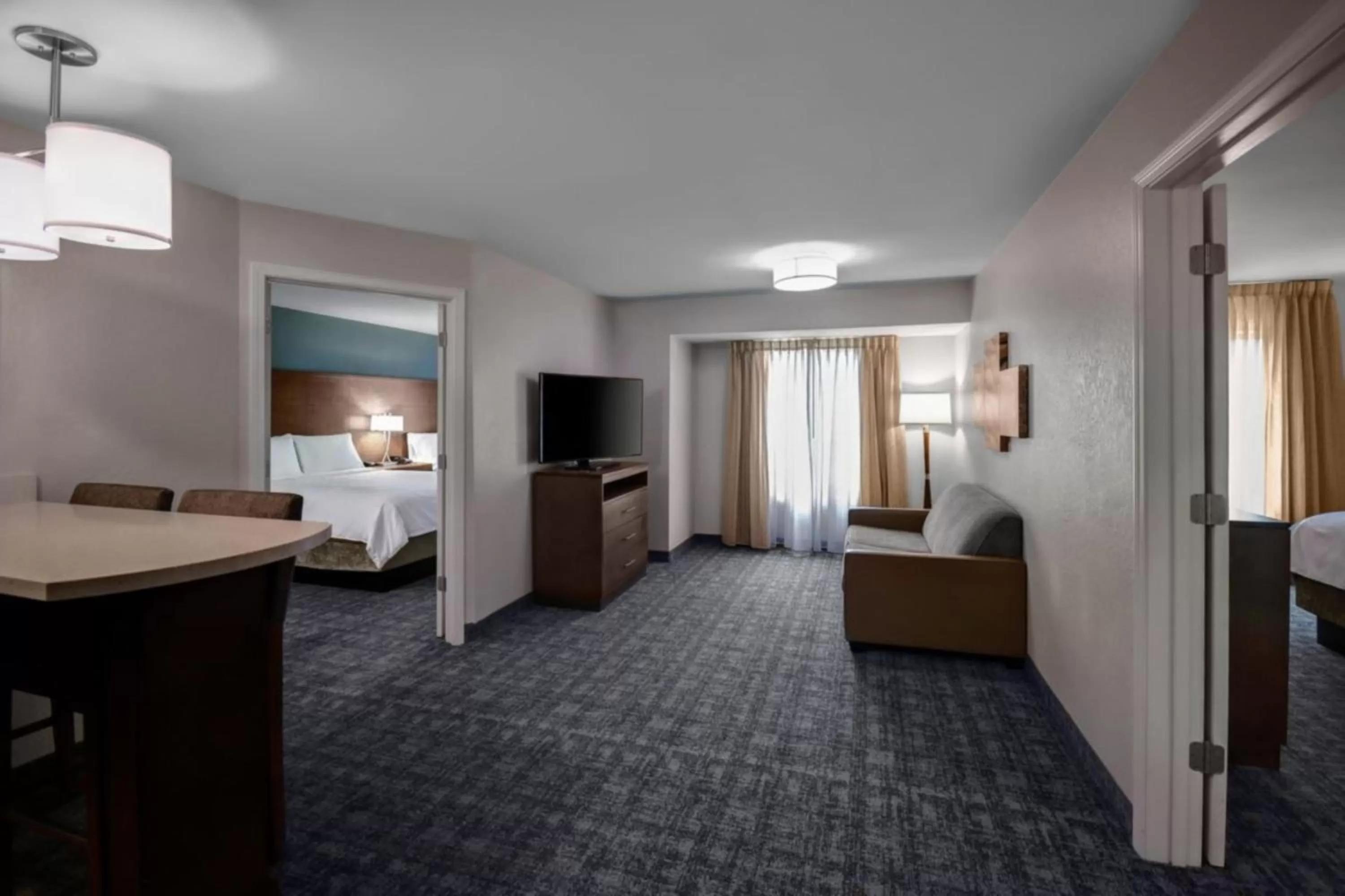 Bed in Staybridge Suites - Southgate - Detroit Area by IHG