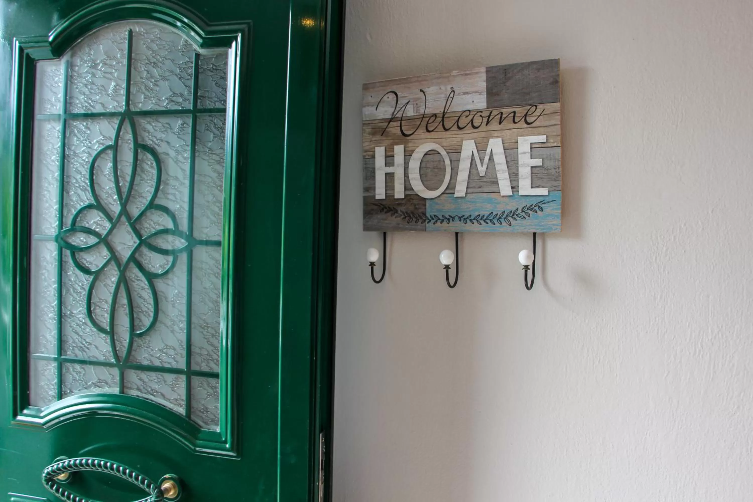 Lamprini's Deluxe Studios