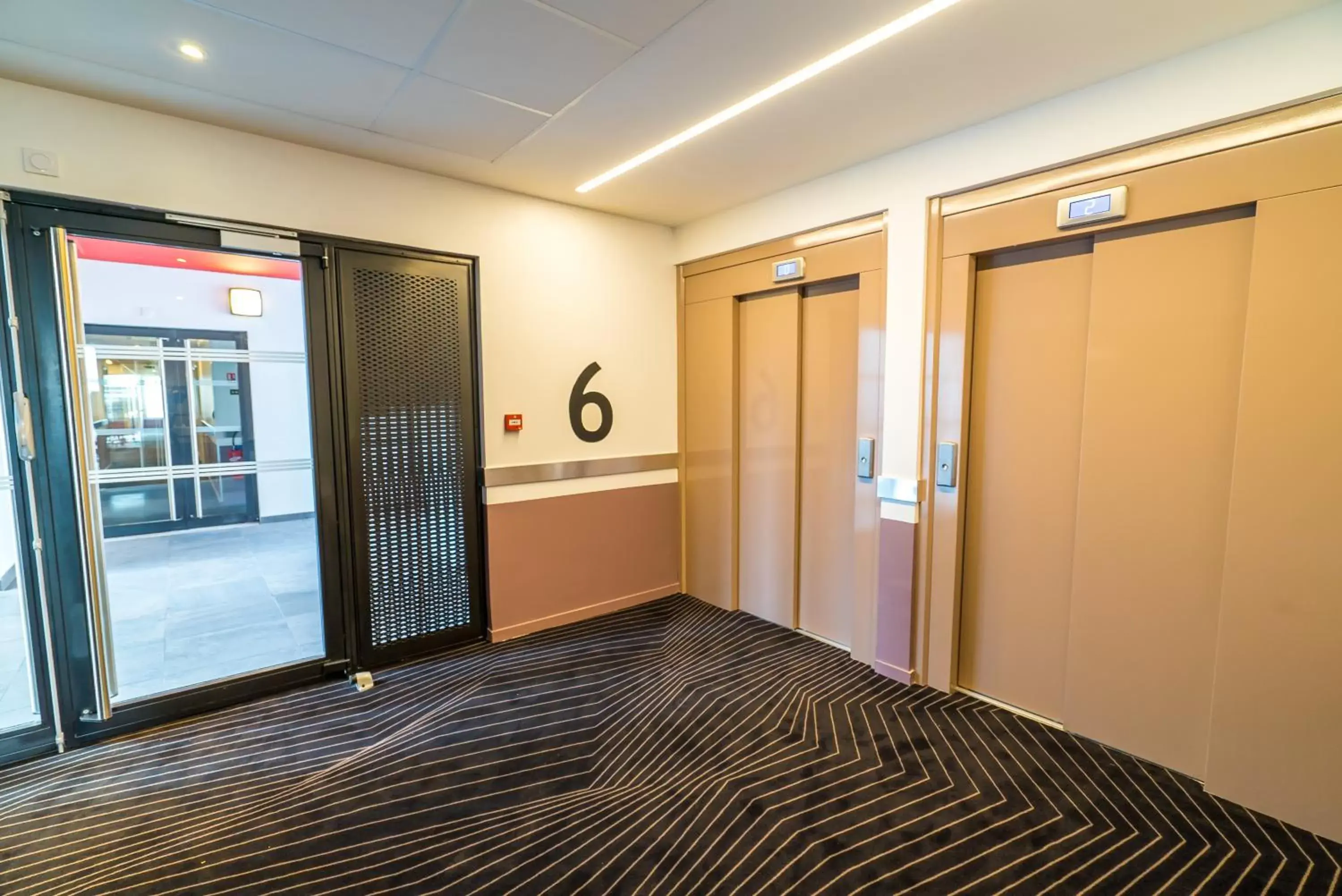 Lobby or reception in All Suites Appart Hôtel - Choisy-le-Roi Lobby or reception in All Suites Appart Hôtel - Choisy-le-Roi