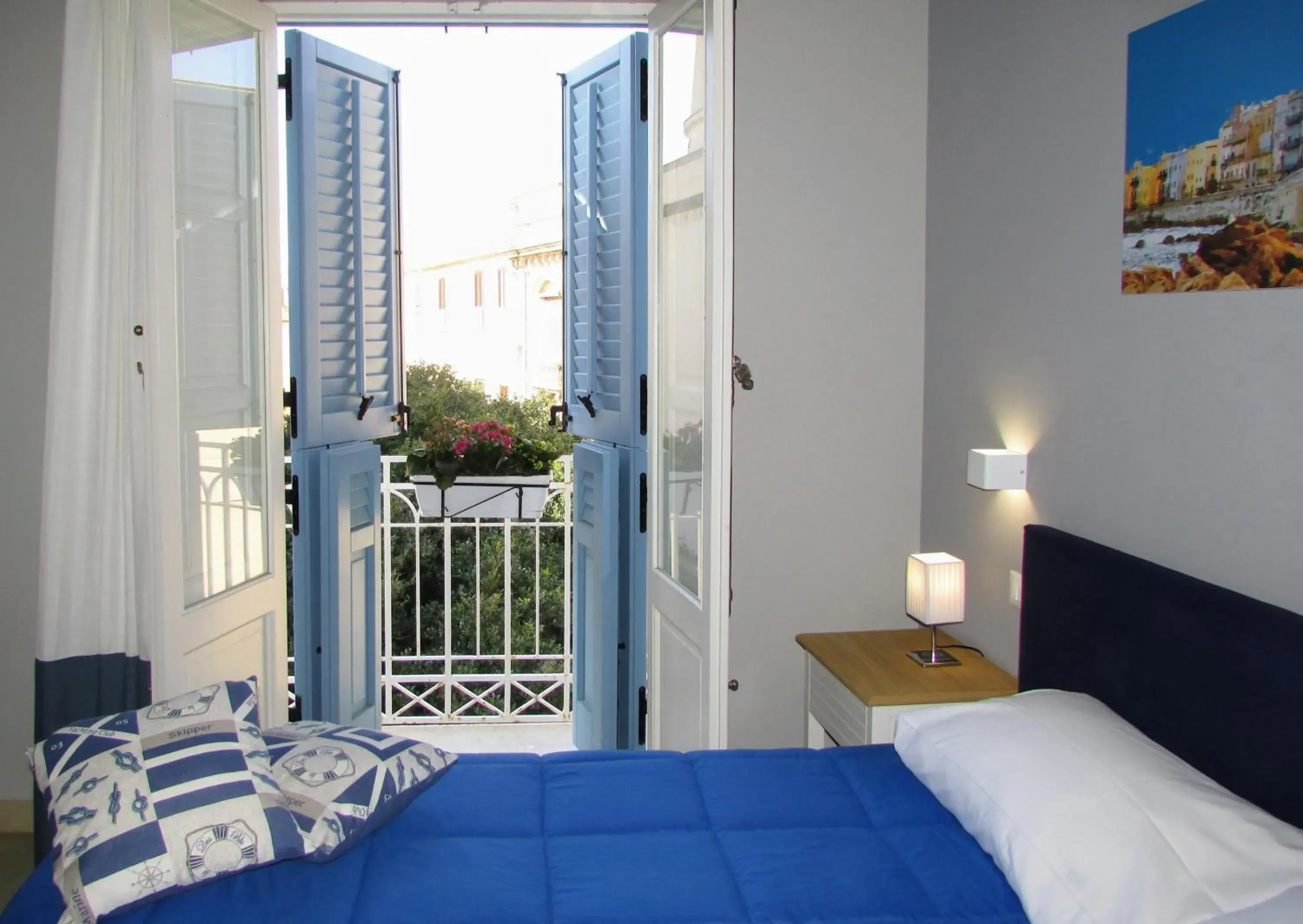 Balcony/Terrace, Bed in ZIBIBBO SUITES & ROOMS - XIX Palazzo Mauro