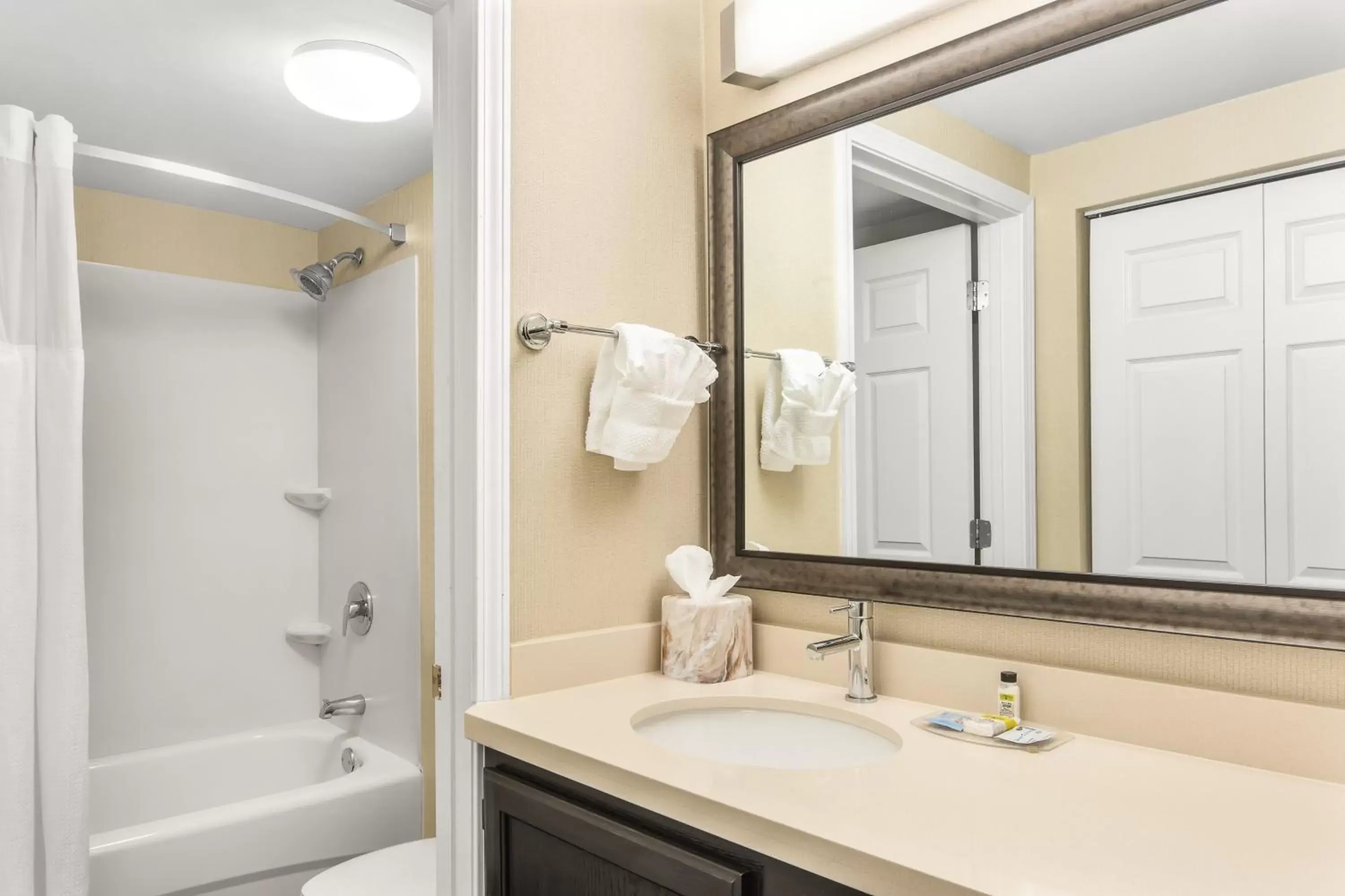 Bathroom in Homewood Suites by Hilton Atlanta Buckhead Pharr Road