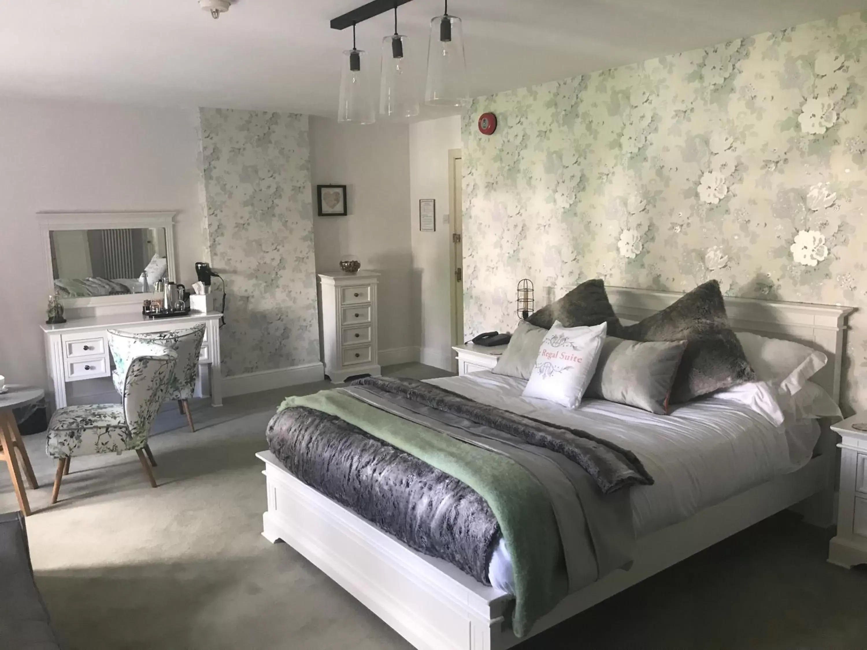 Regal Suite in The Great House Hotel Regal Suite in The Great House Hotel