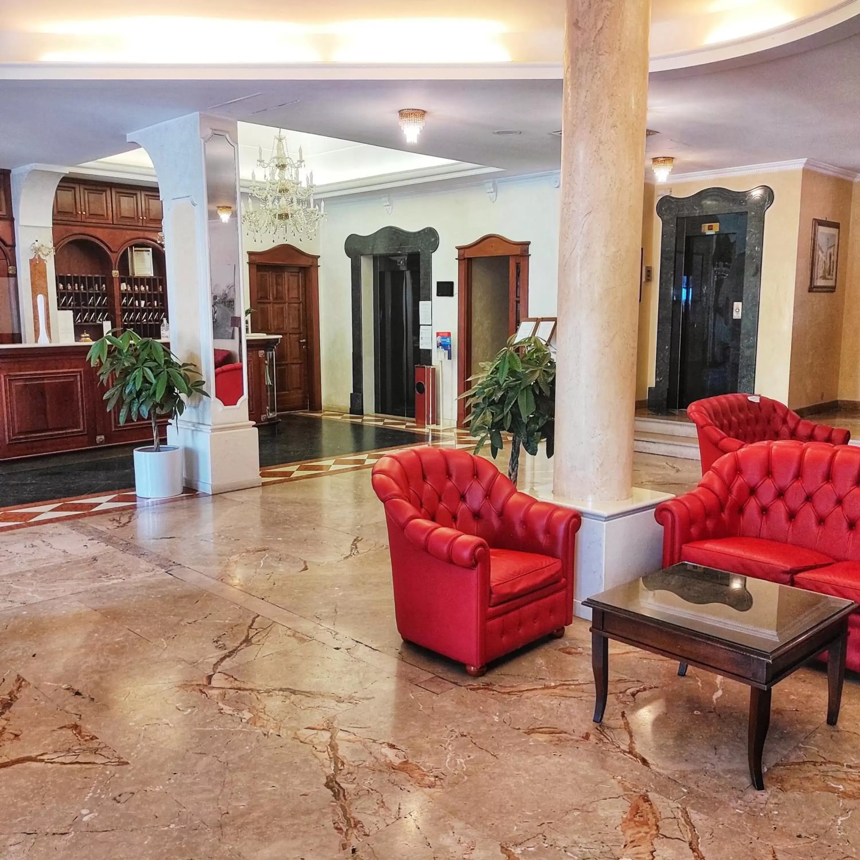 Lobby or reception, Lobby/Reception in Mariano IV Palace Hotel