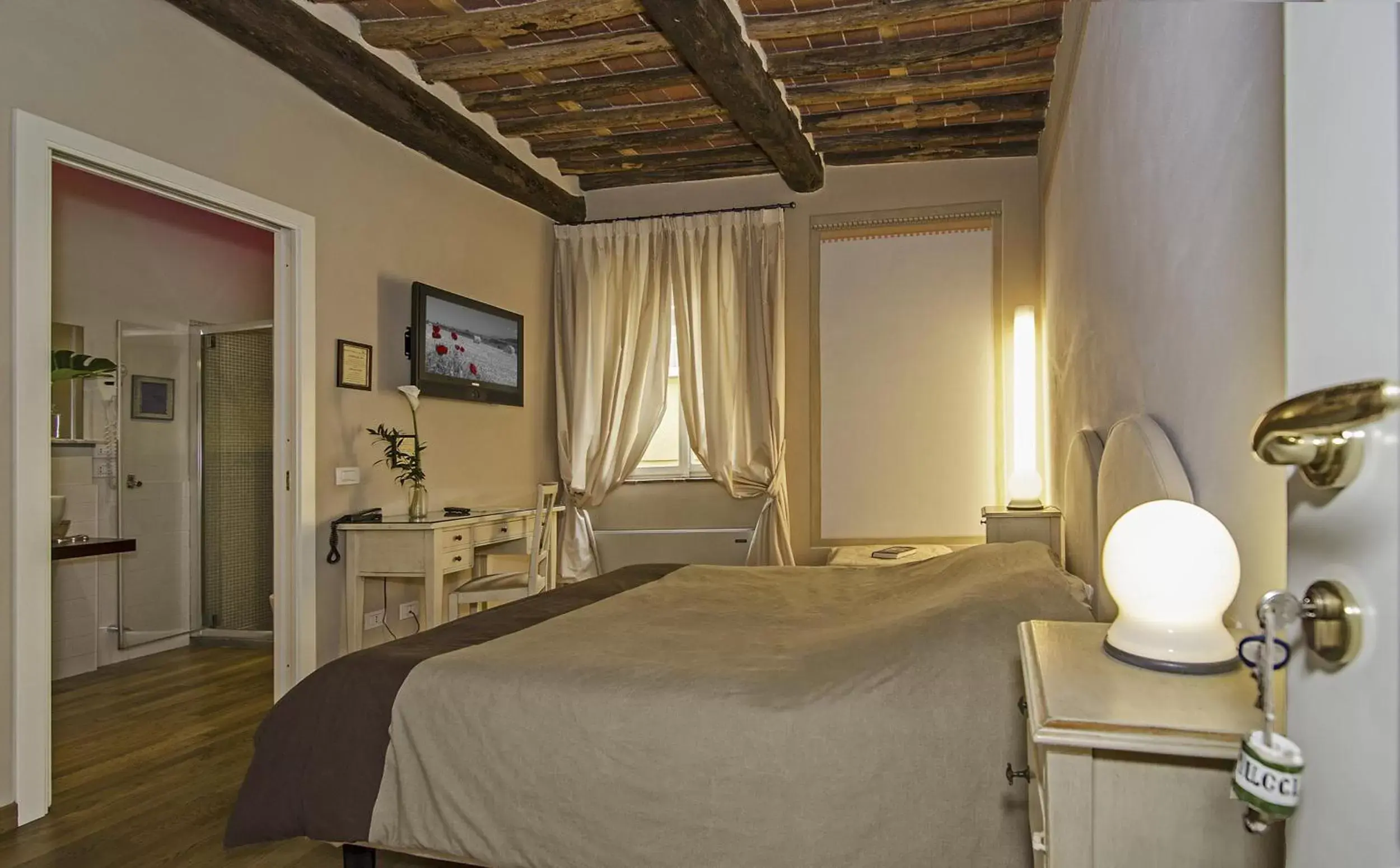 Photo of the whole room, Bed in Albergo San Martino