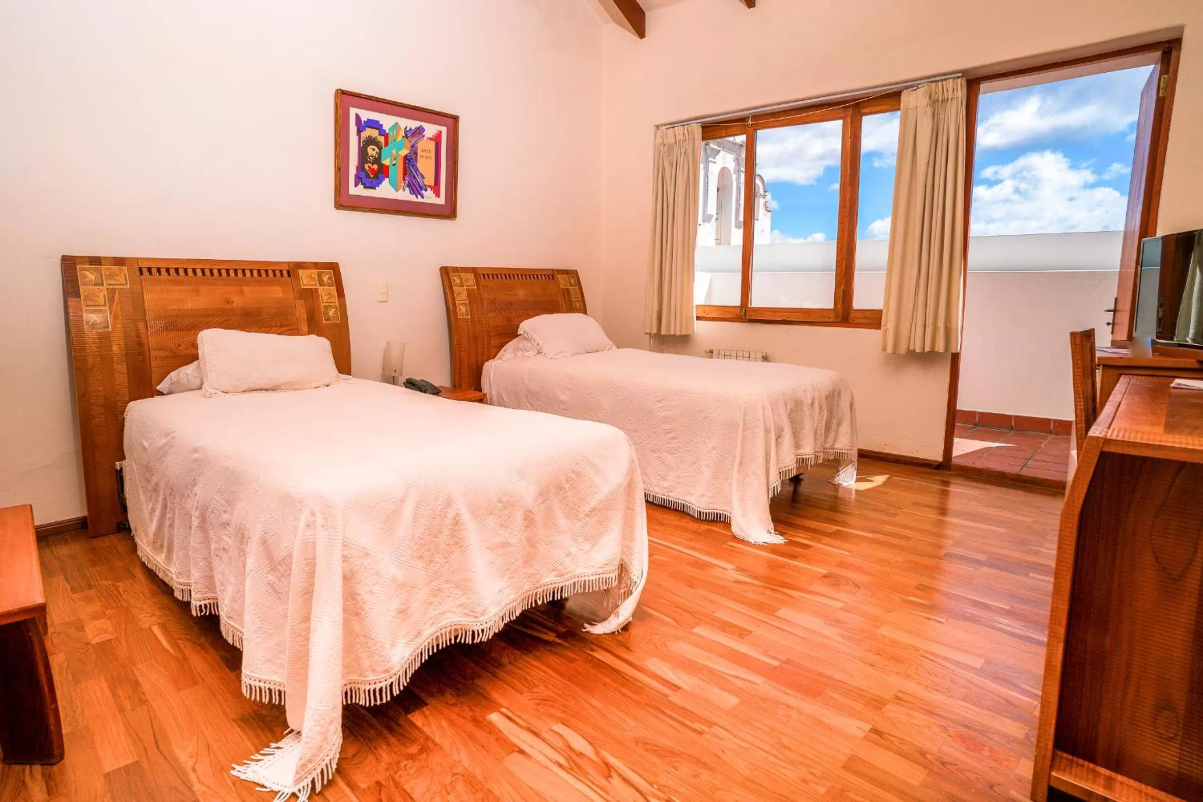 View (from property/room), Bed in Hotel Villa Antigua