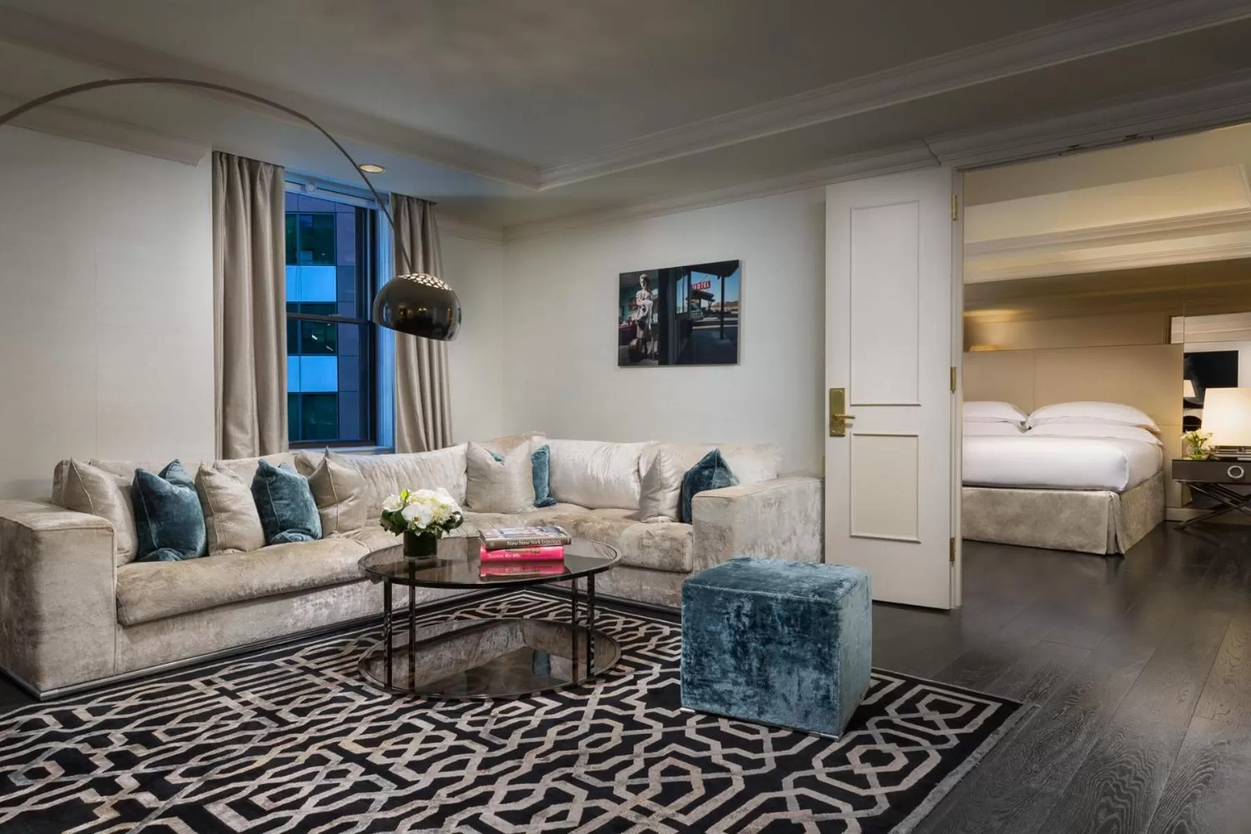 Living room in The Michelangelo Hotel