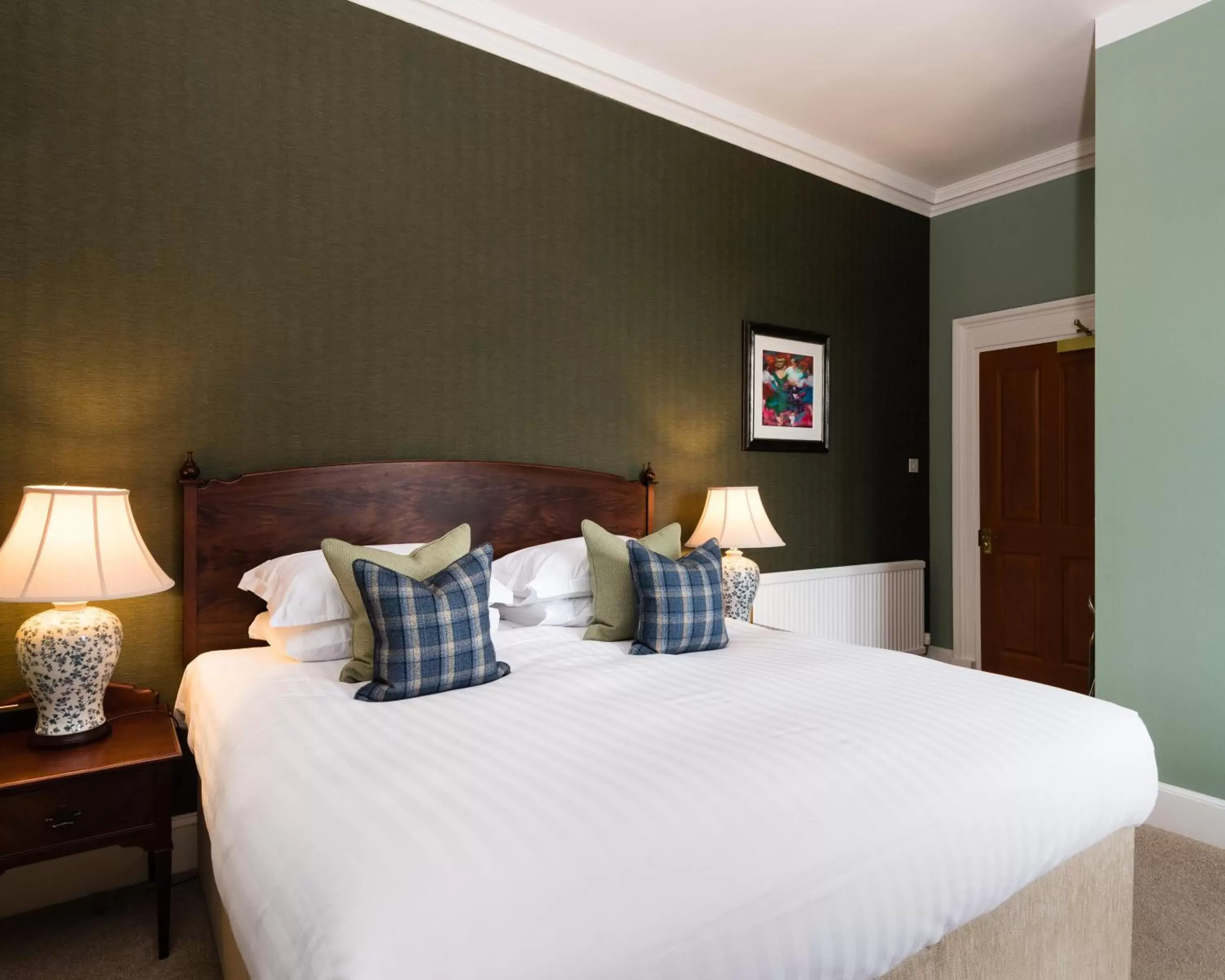 Superior Double Room in Sunbank House Metro Hotel Superior Double Room in Sunbank House Metro Hotel