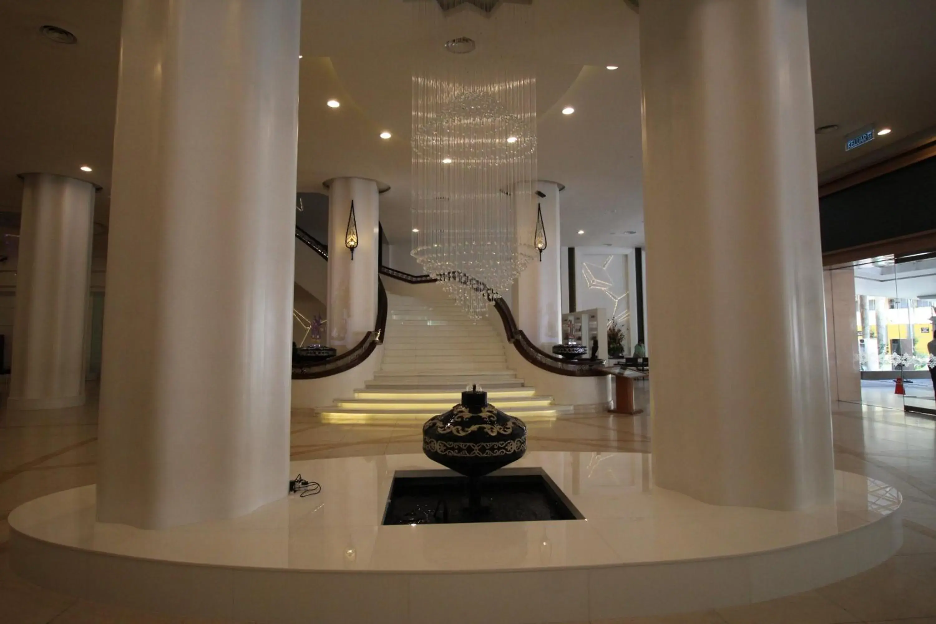 Lobby/Reception in Grand Riverview Hotel