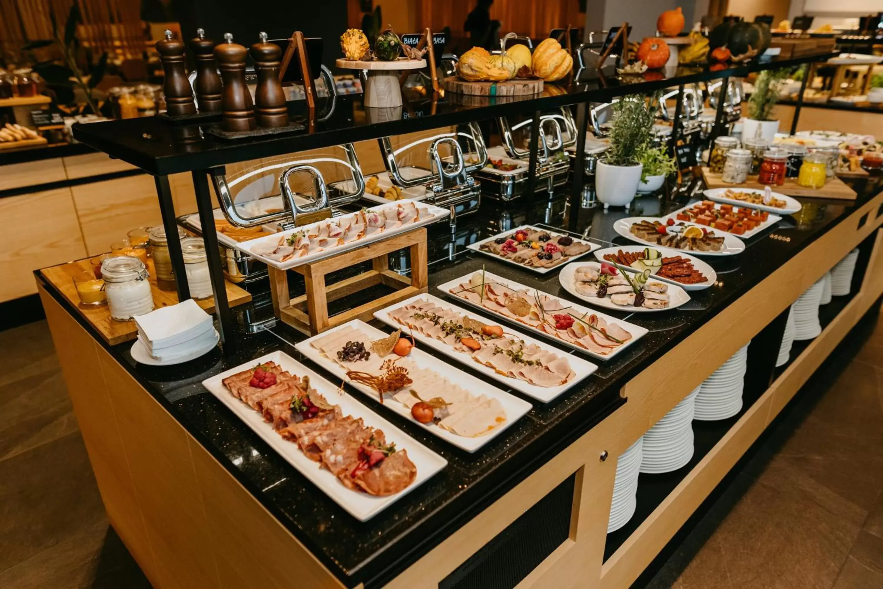 Breakfast in VISLOW Resort Breakfast in VISLOW Resort