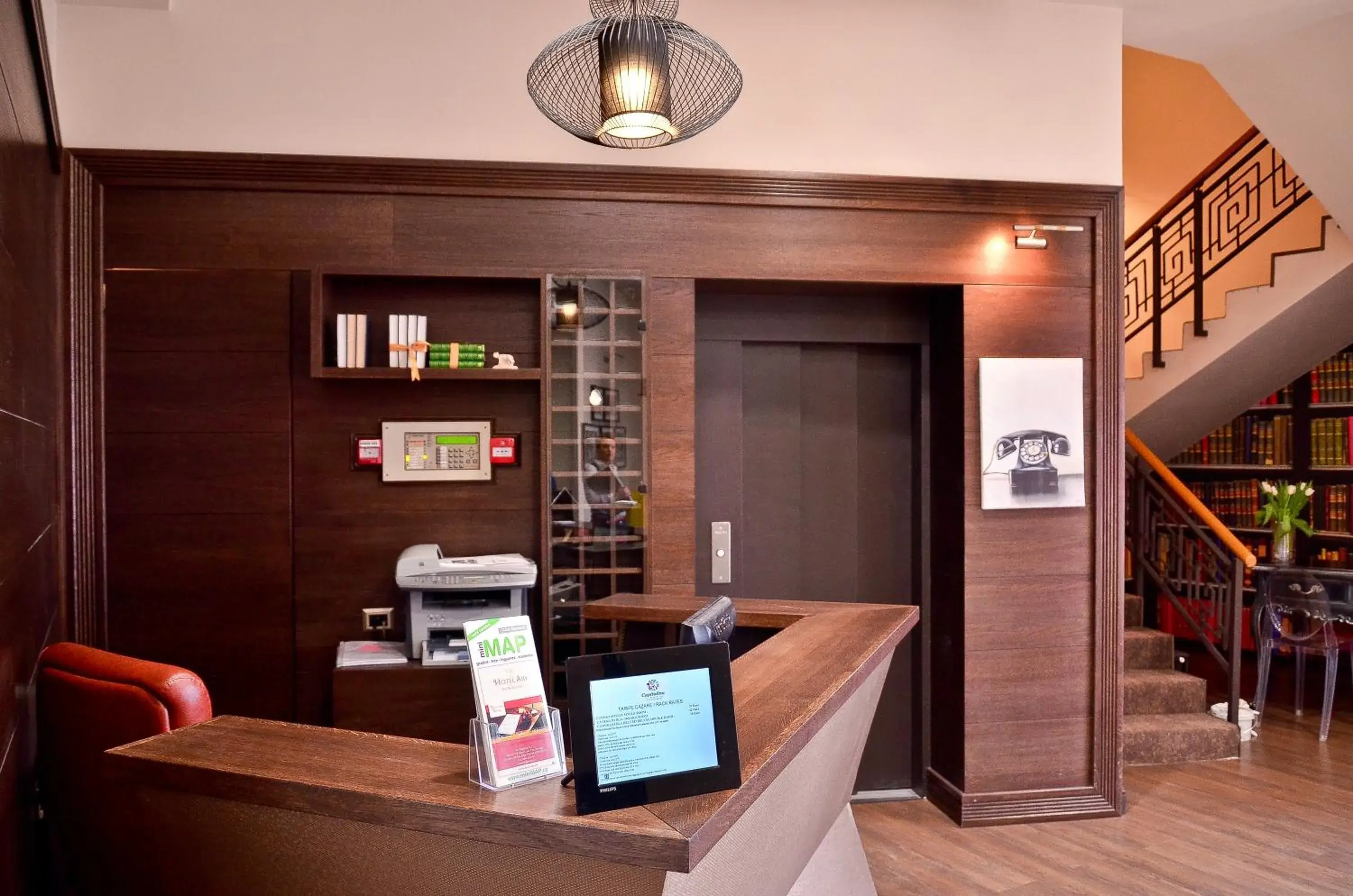 Lobby or reception in Hotel Capitolina City Chic Lobby or reception in Hotel Capitolina City Chic