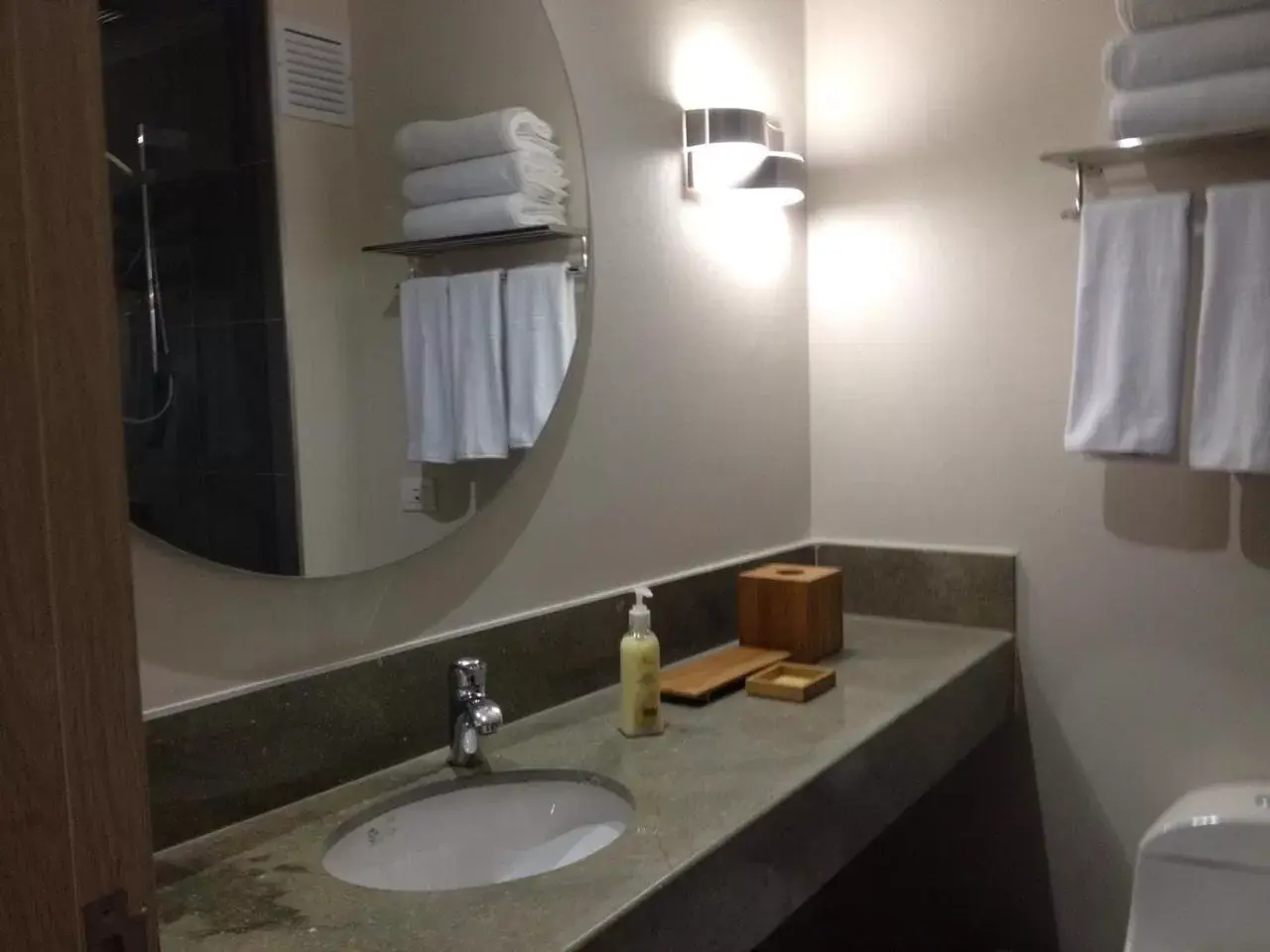 Bathroom in GHL Hotel Monteria