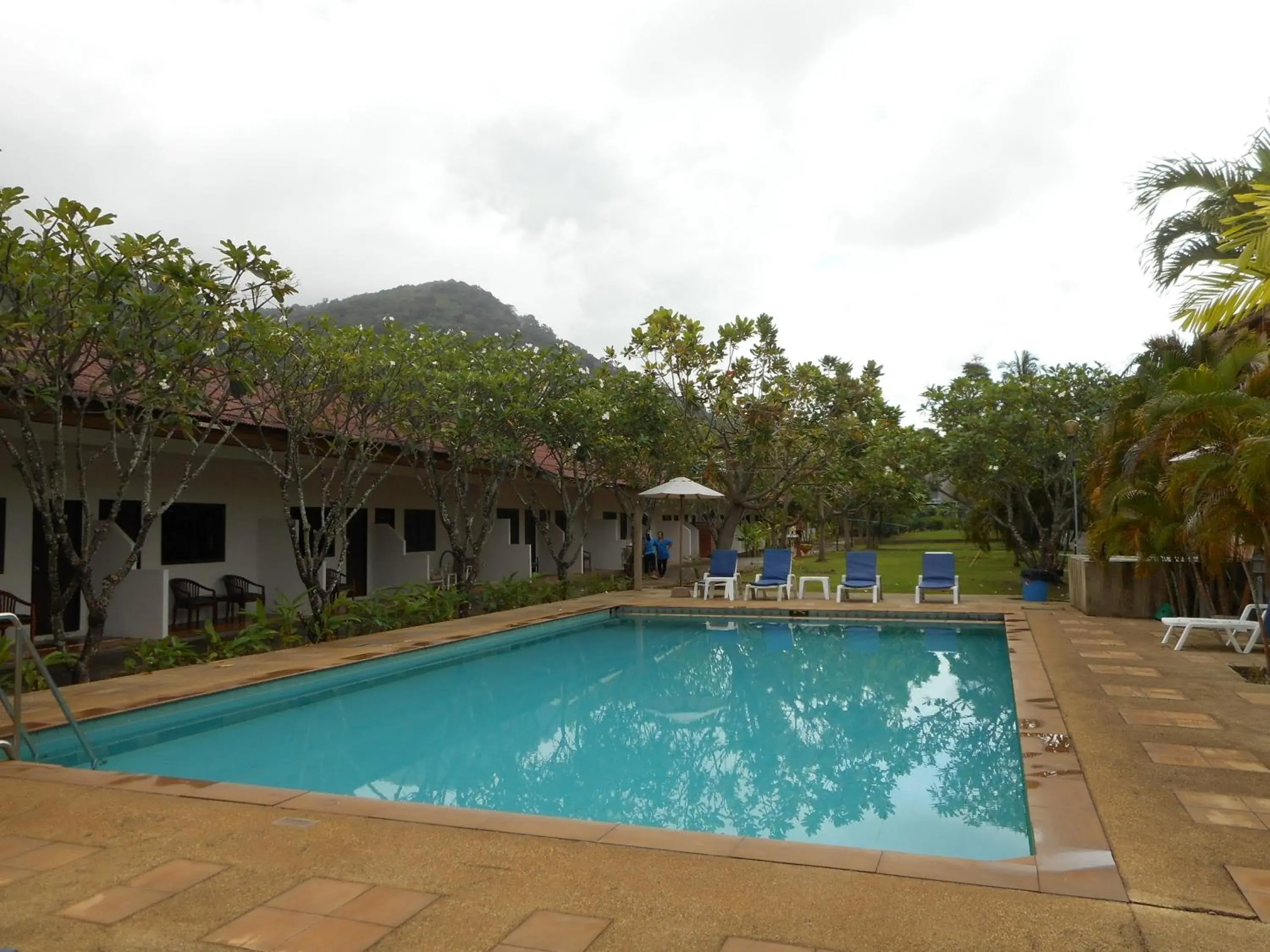 Swimming pool in PS 2 Resort Phuket Patong - SHA Plus Swimming pool in PS 2 Resort Phuket Patong - SHA Plus