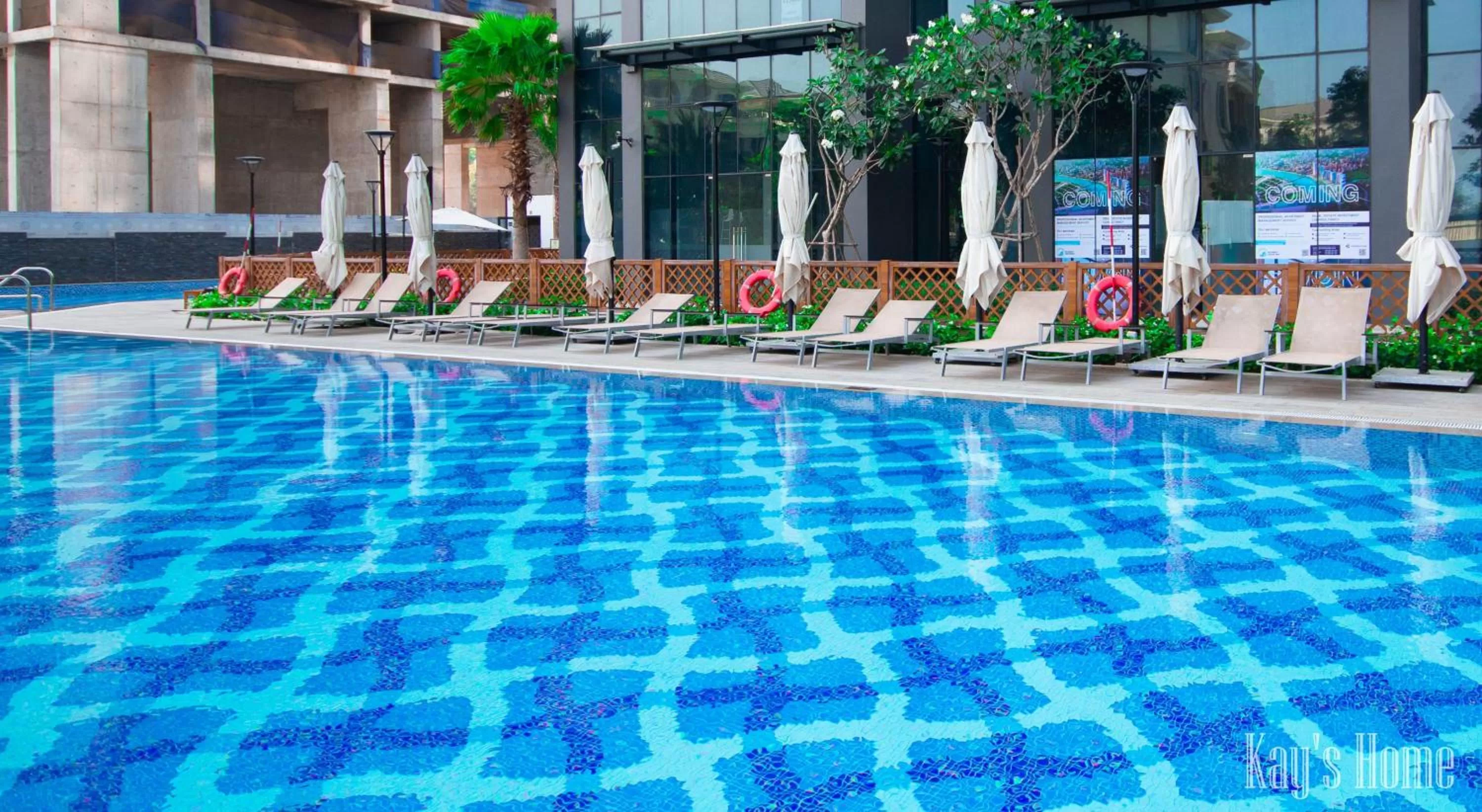Swimming Pool in Vinhomes Central Park-Nice Homes