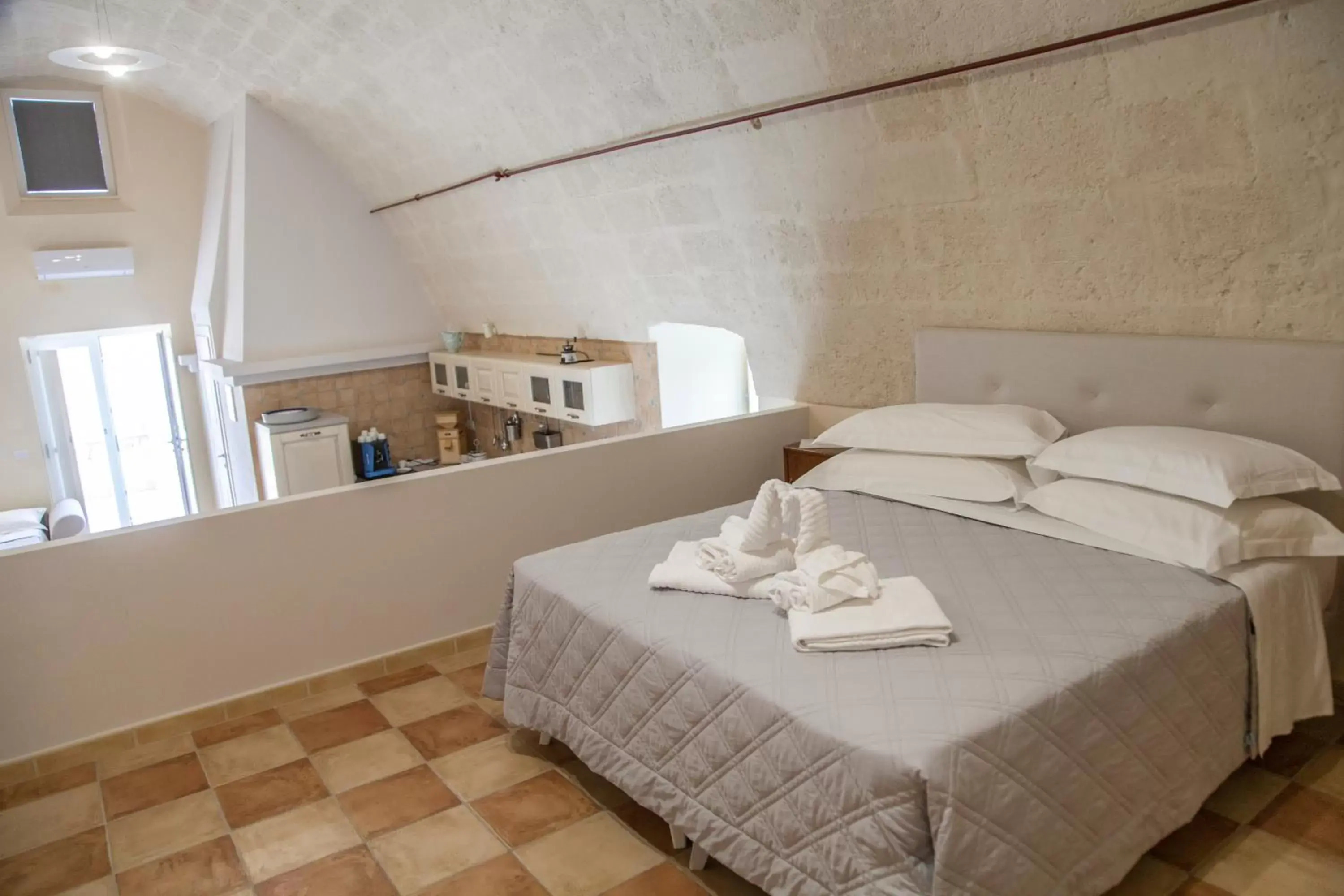 Photo of the whole room, Bed in Tenuta Danesi & Bubble Rooms
