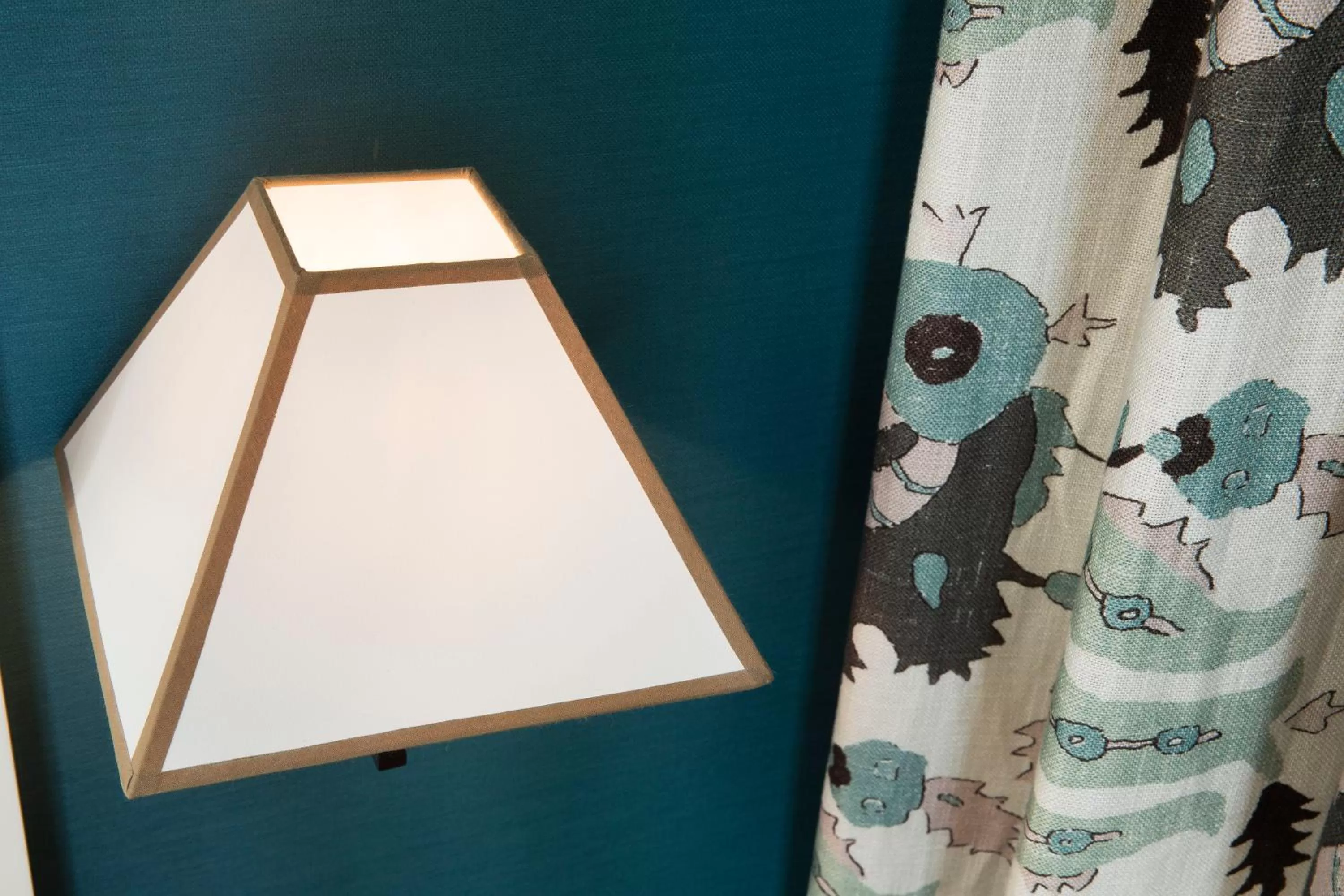 Decorative detail in Les Tournelles