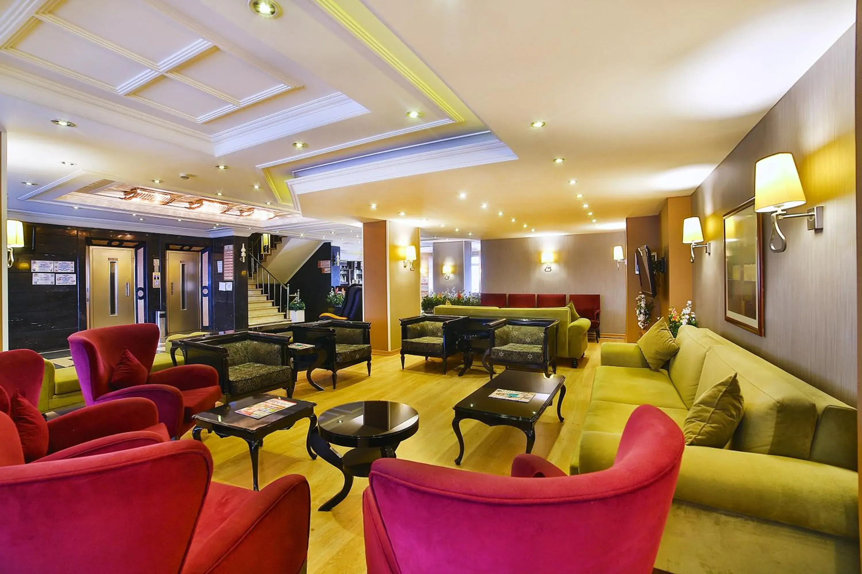 Decorative detail, Lounge/Bar in Grand Emin Hotel