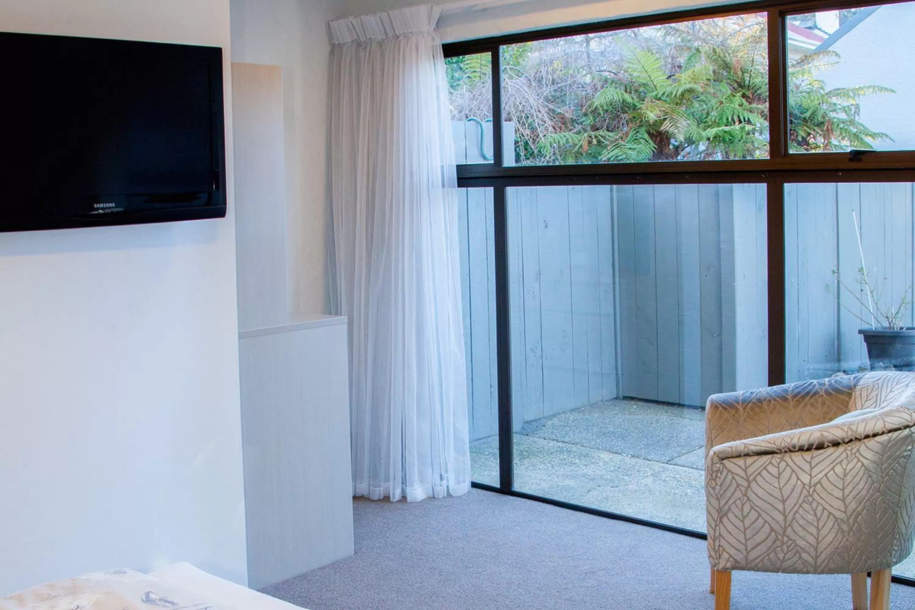 Decorative detail in Aria on Bank