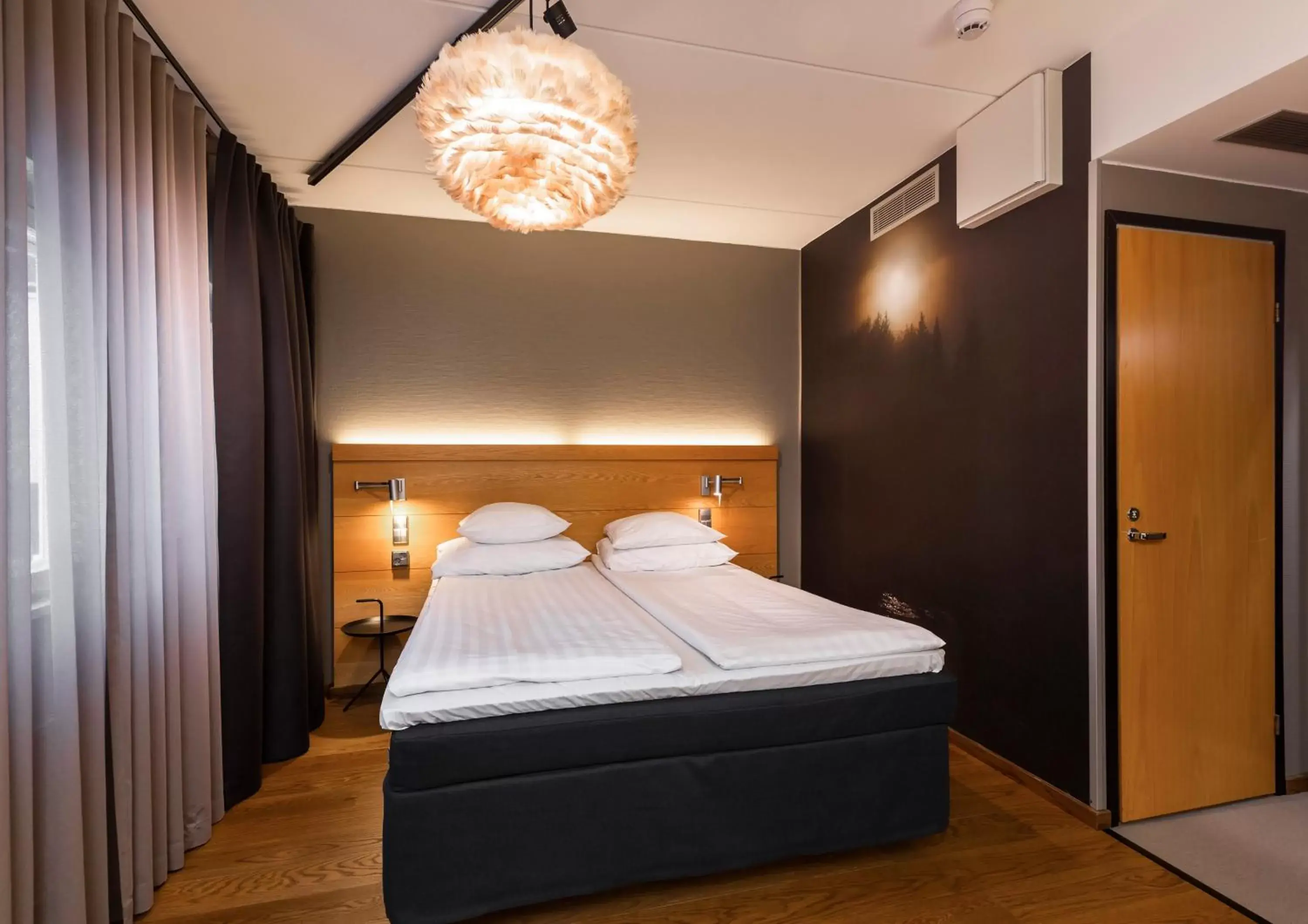 Bed in Original Sokos Hotel Lappee