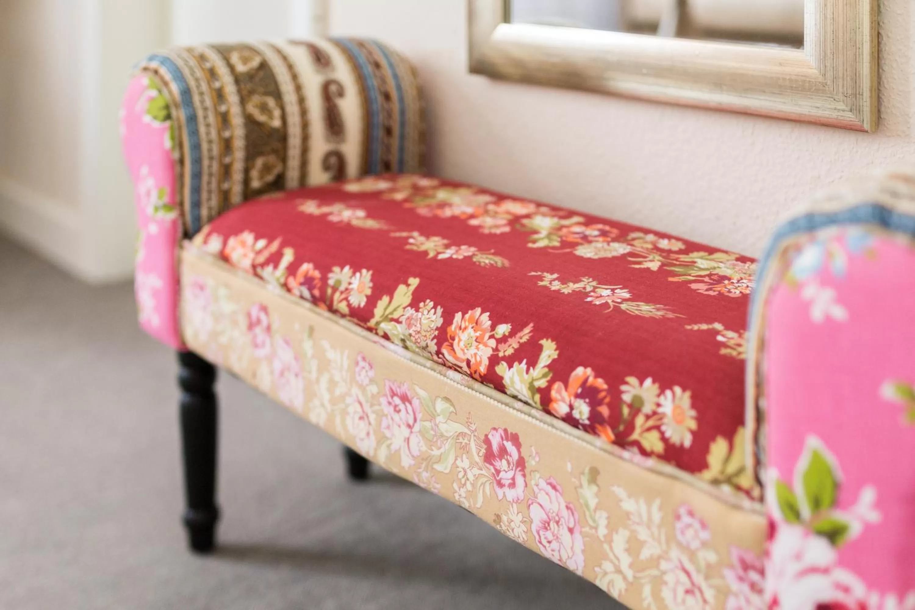 Decorative detail in Hotel Löwen-Weinstube