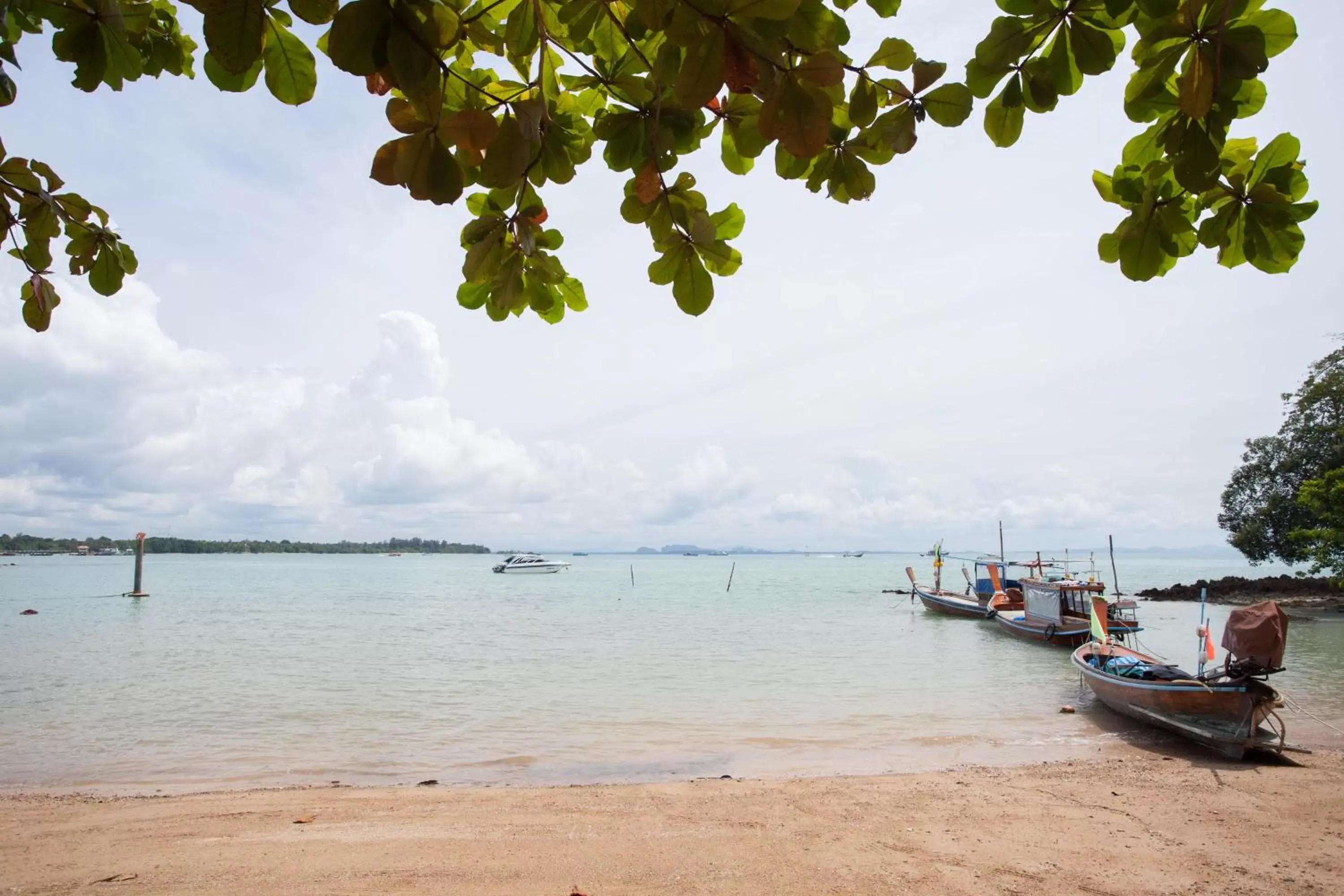 Beach in Arawan Krabi Beach Resort