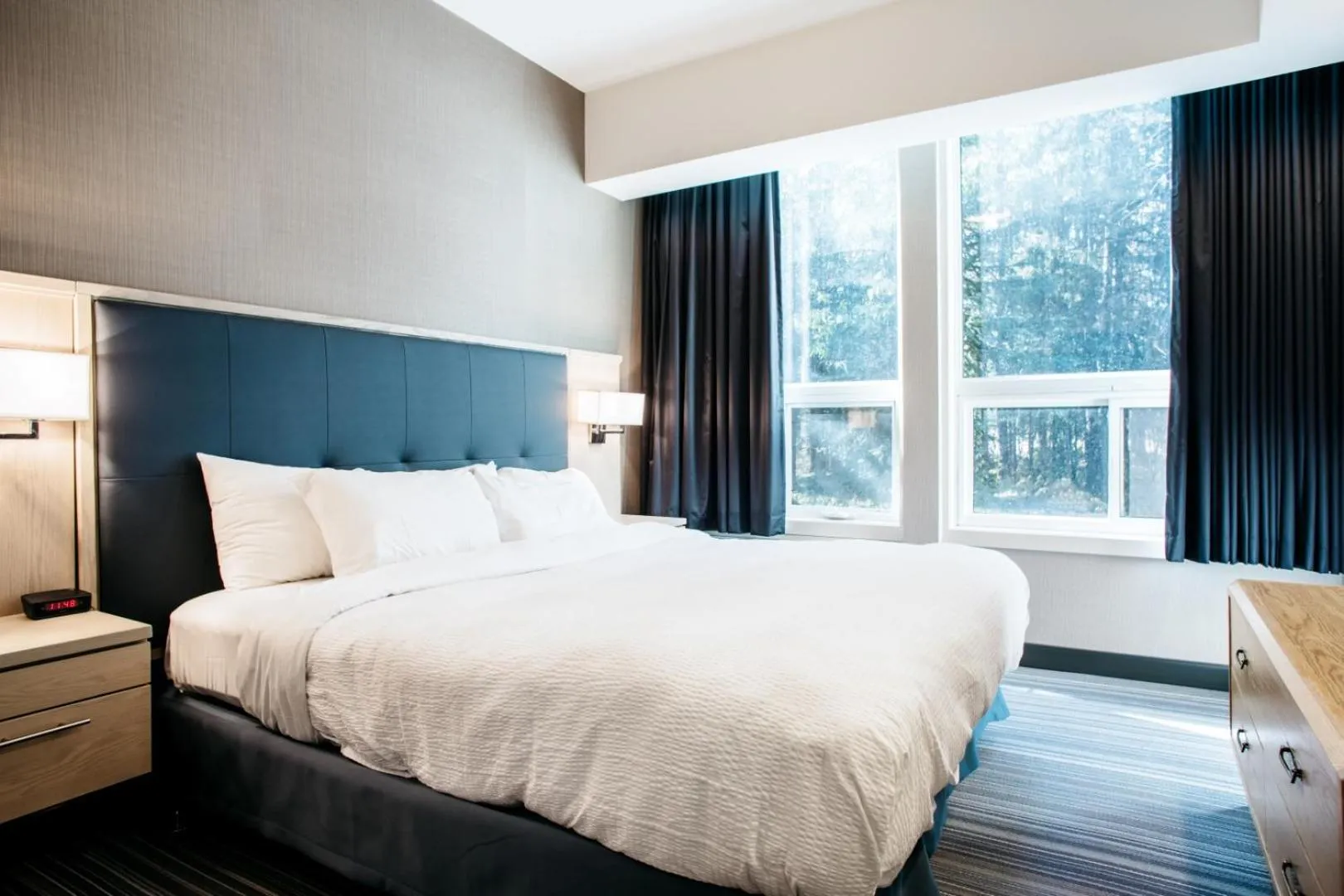 Bed in Mountaineer Lodge